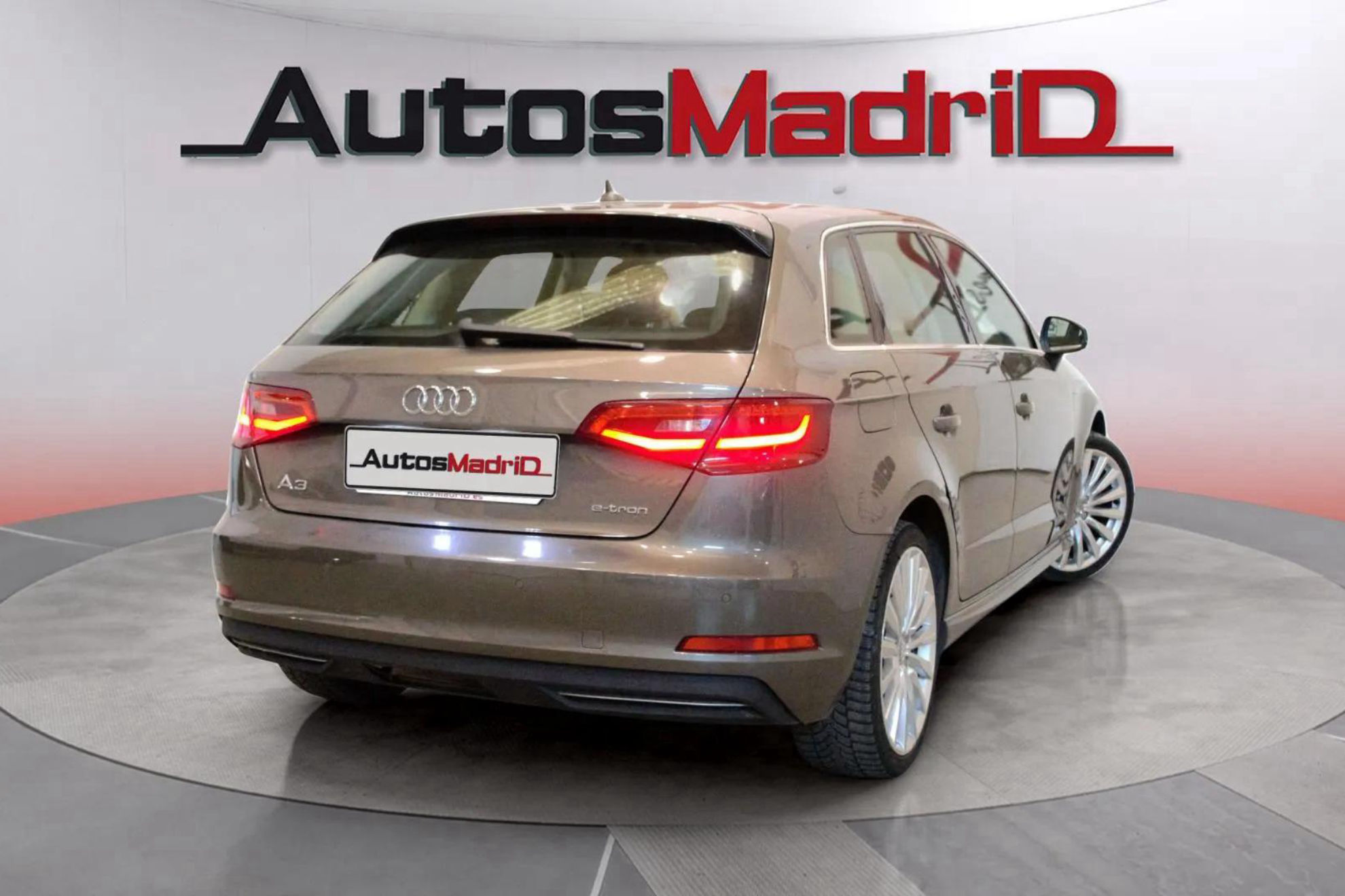 Audi A3 Sportback 1.4 TFSI e-tron S tro Ambition - foto 4
