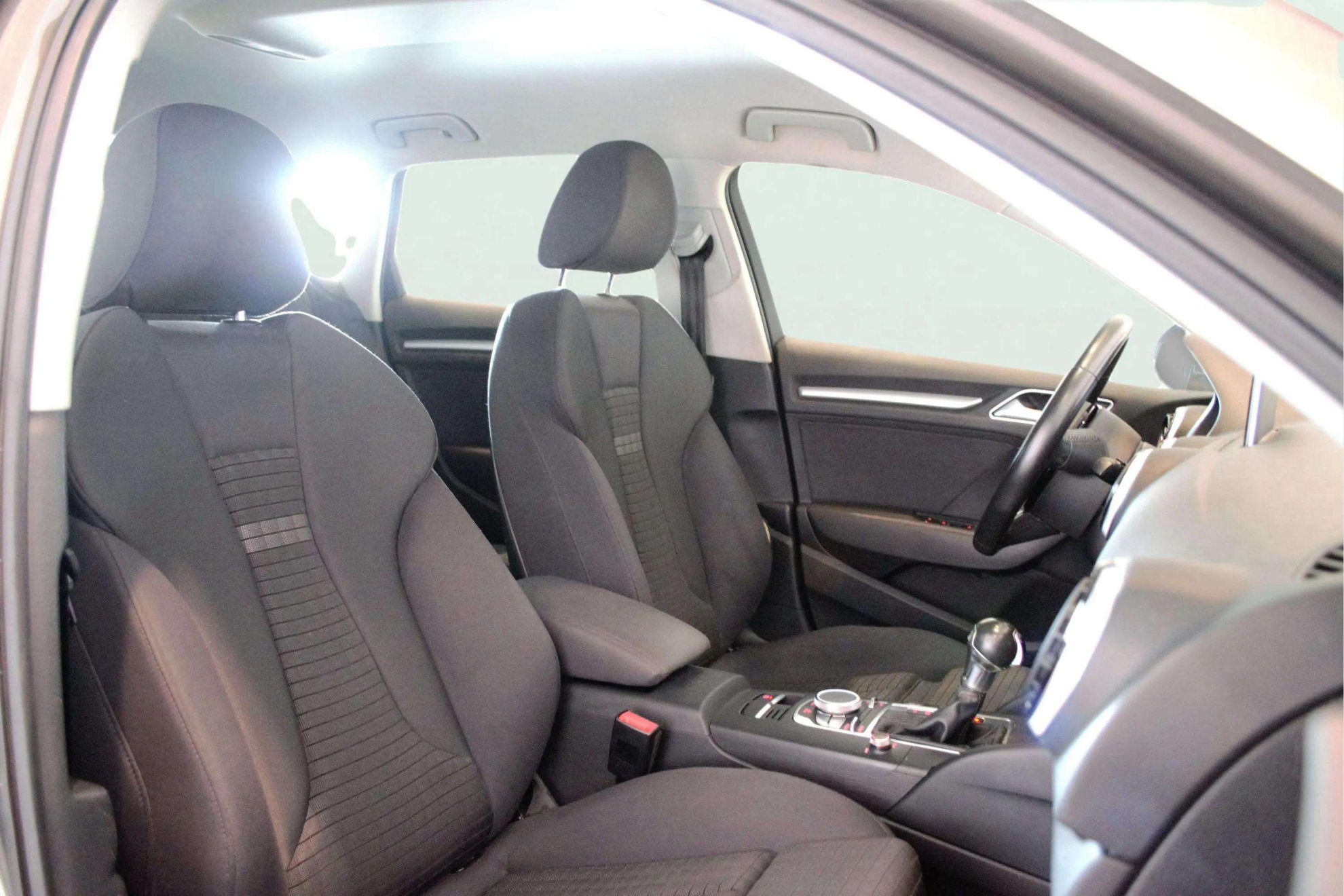 Audi A3 Sportback 1.4 TFSI e-tron S tro Ambition - foto 10