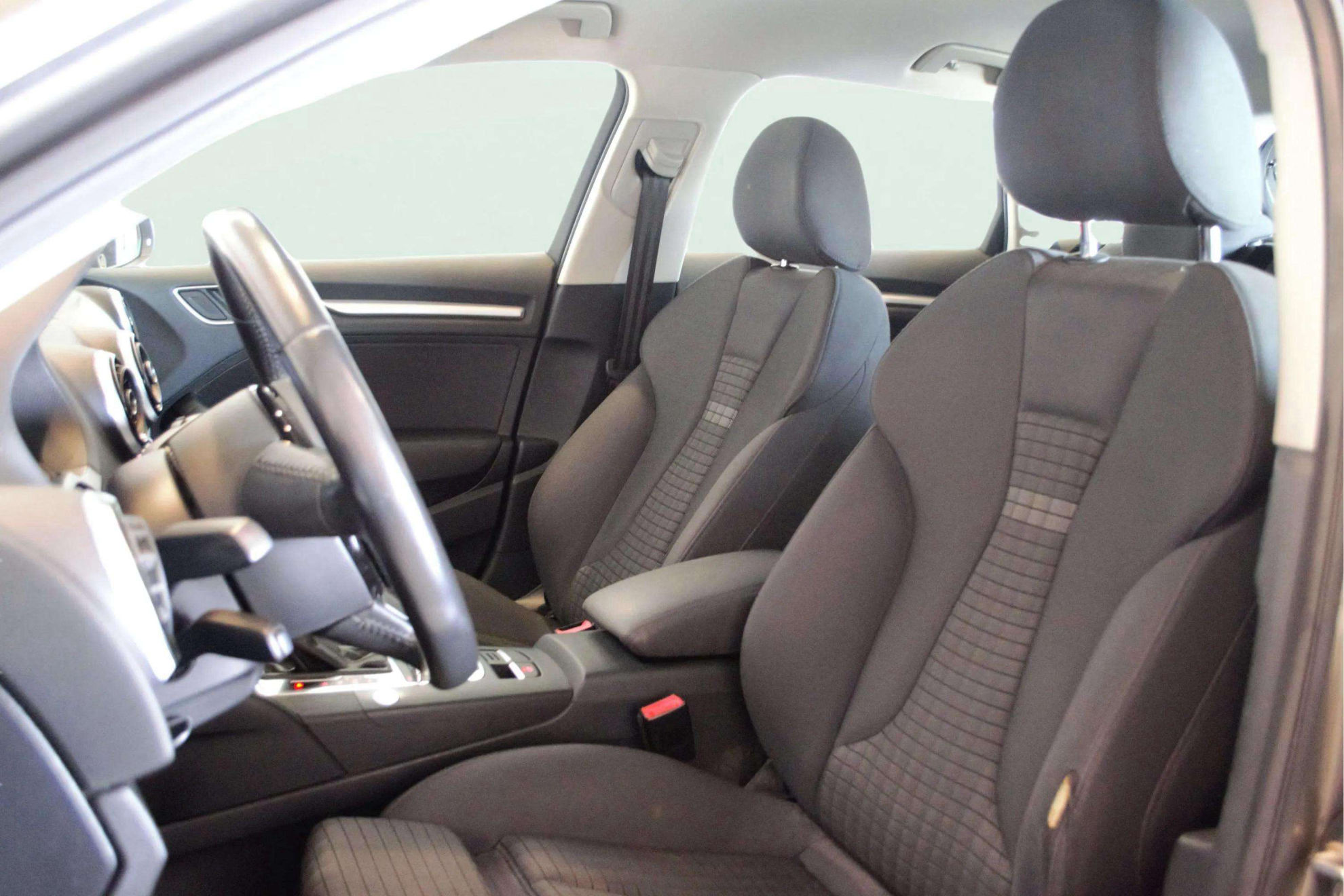 Audi A3 Sportback 1.4 TFSI e-tron S tro Ambition - foto 16