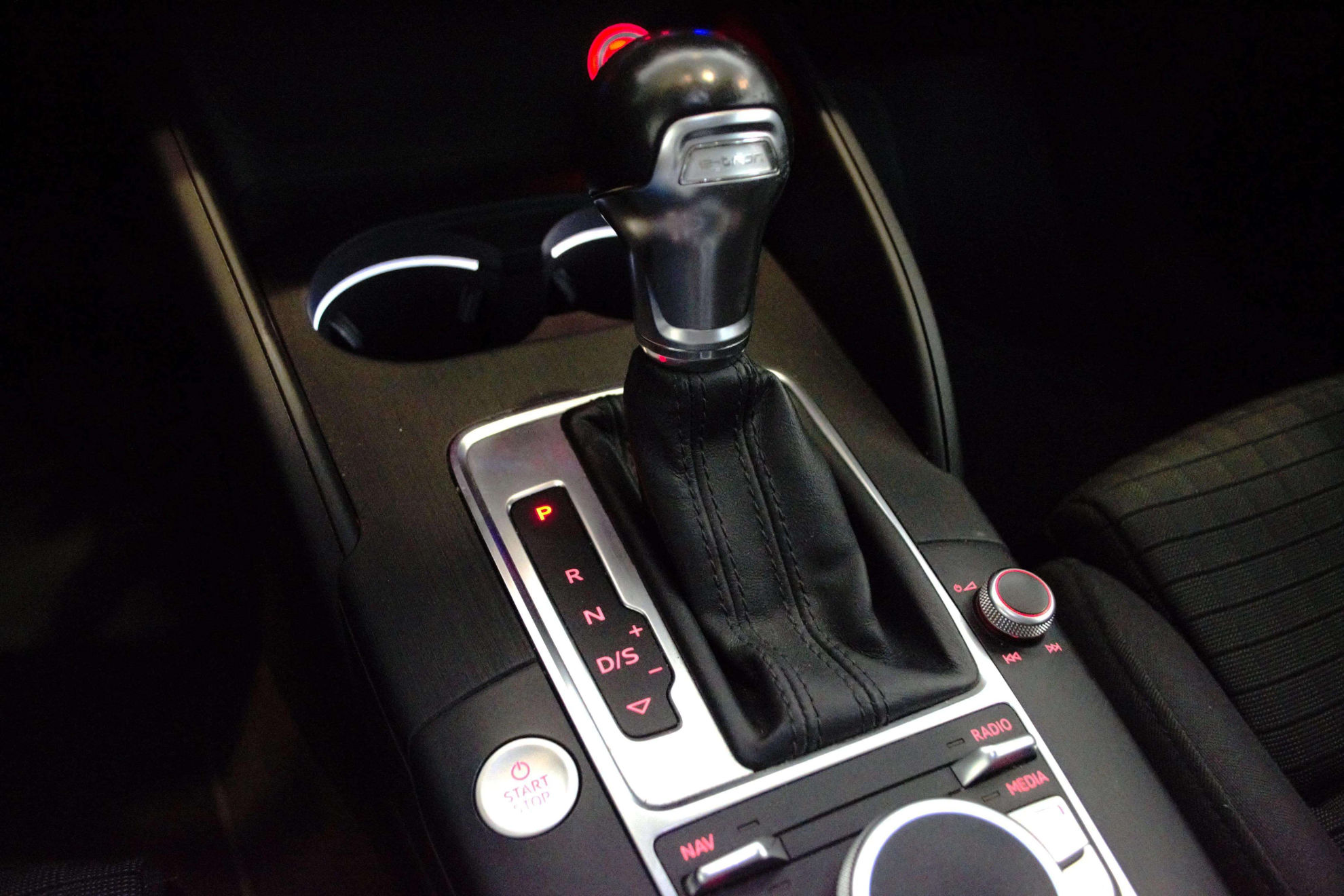 Audi A3 Sportback 1.4 TFSI e-tron S tro Ambition - foto 29