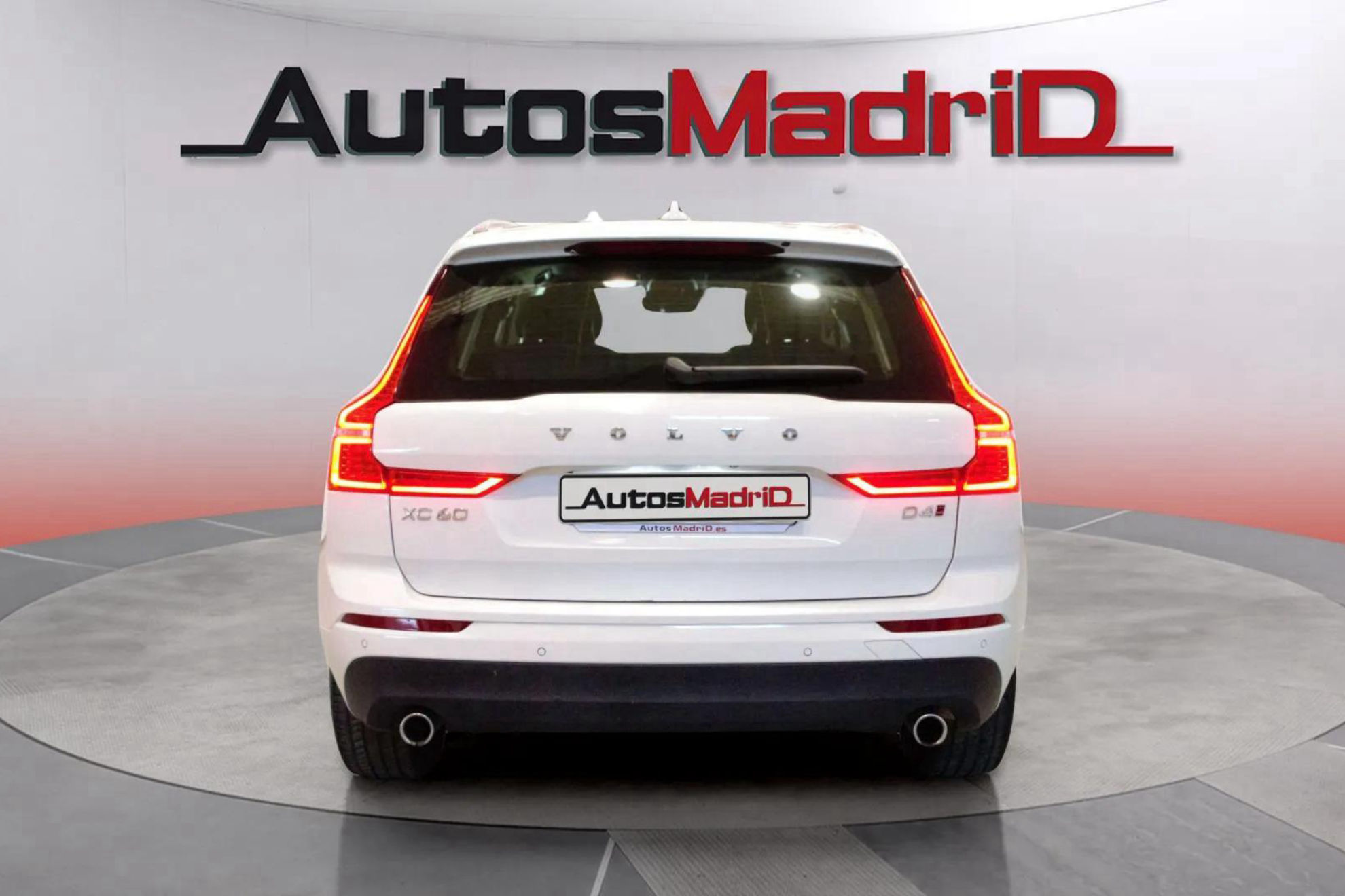 Volvo XC60 2.0 D4 AWD Inscription - foto 5
