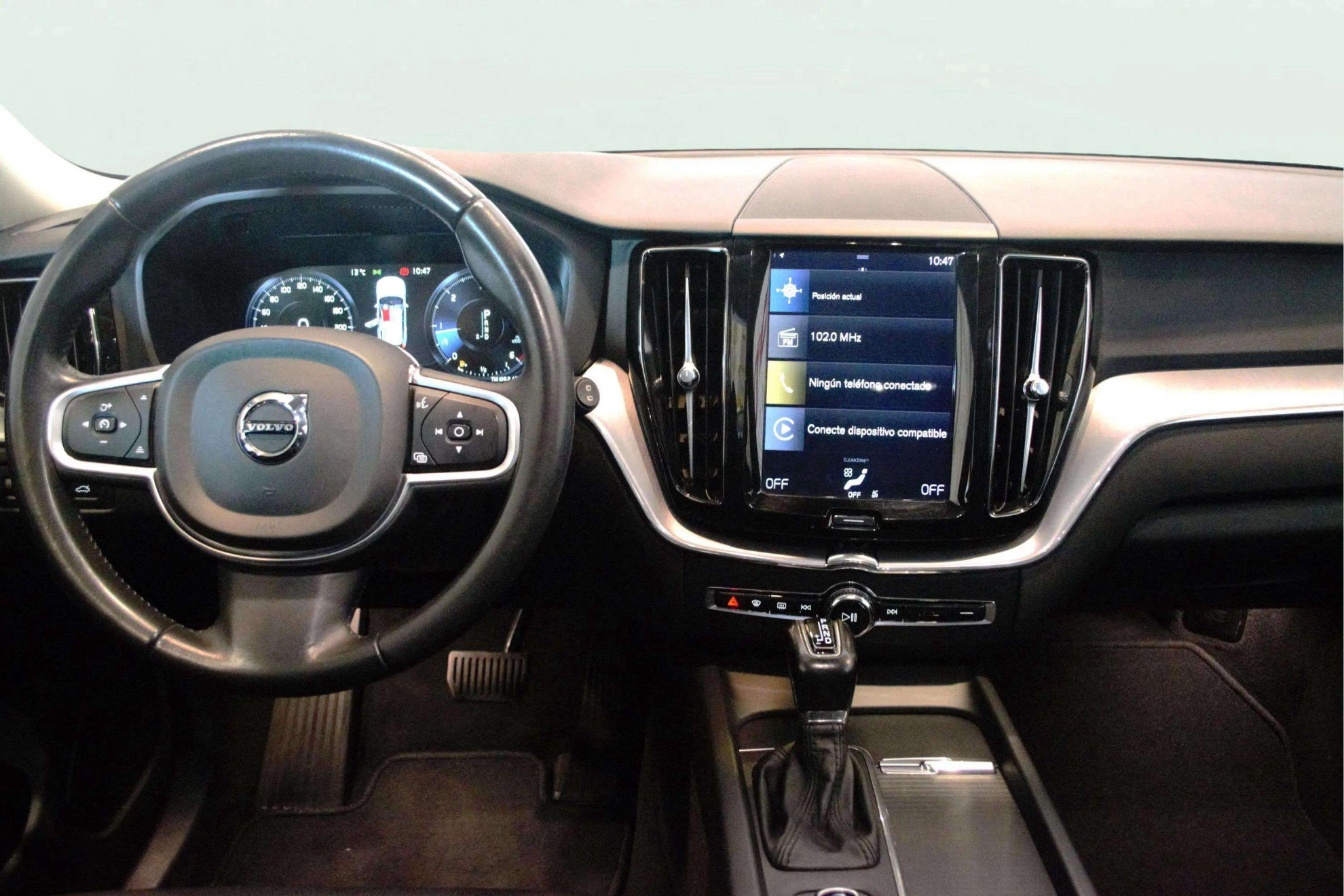 Volvo XC60 2.0 D4 AWD Inscription - foto 17