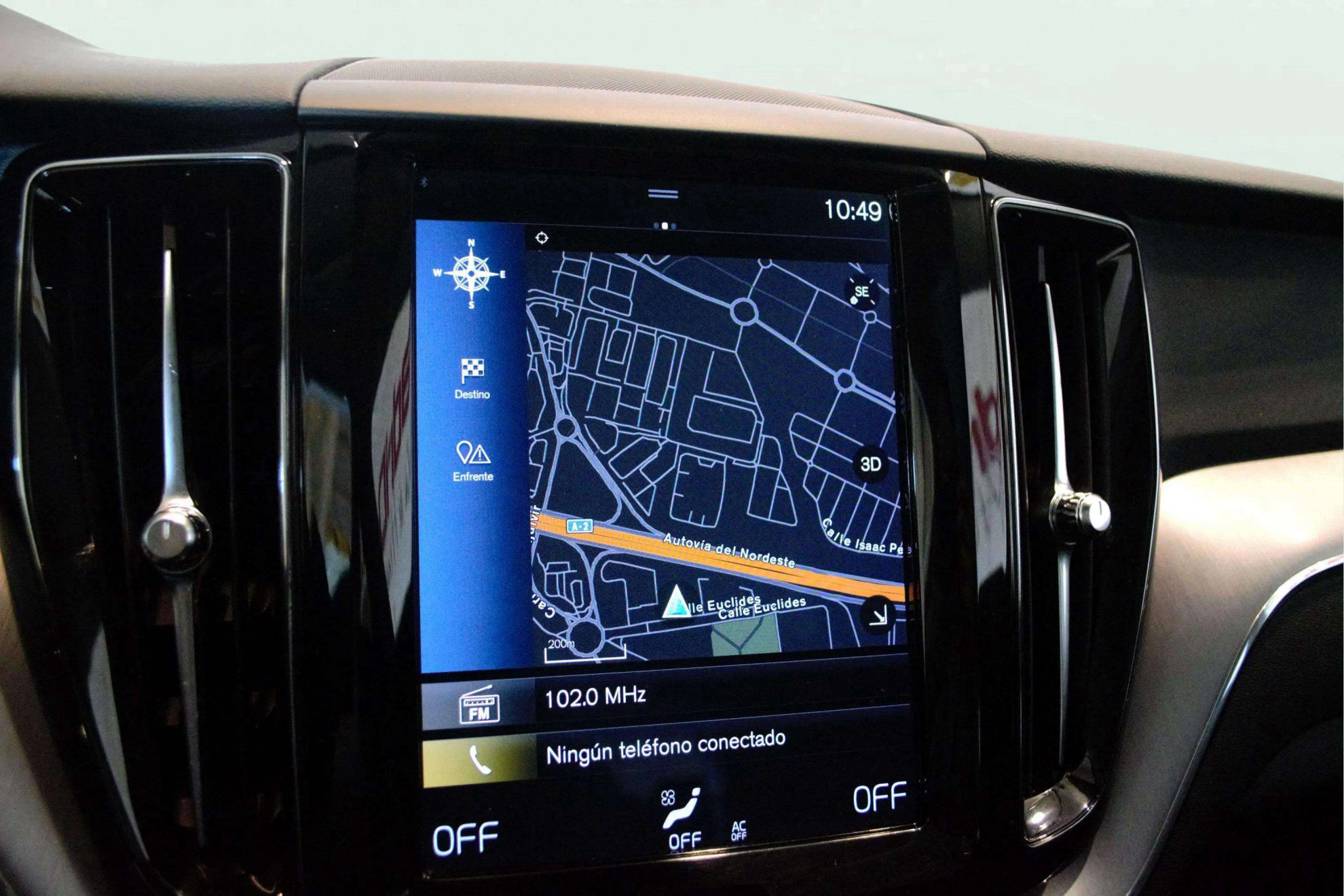 Volvo XC60 2.0 D4 AWD Inscription - foto 29