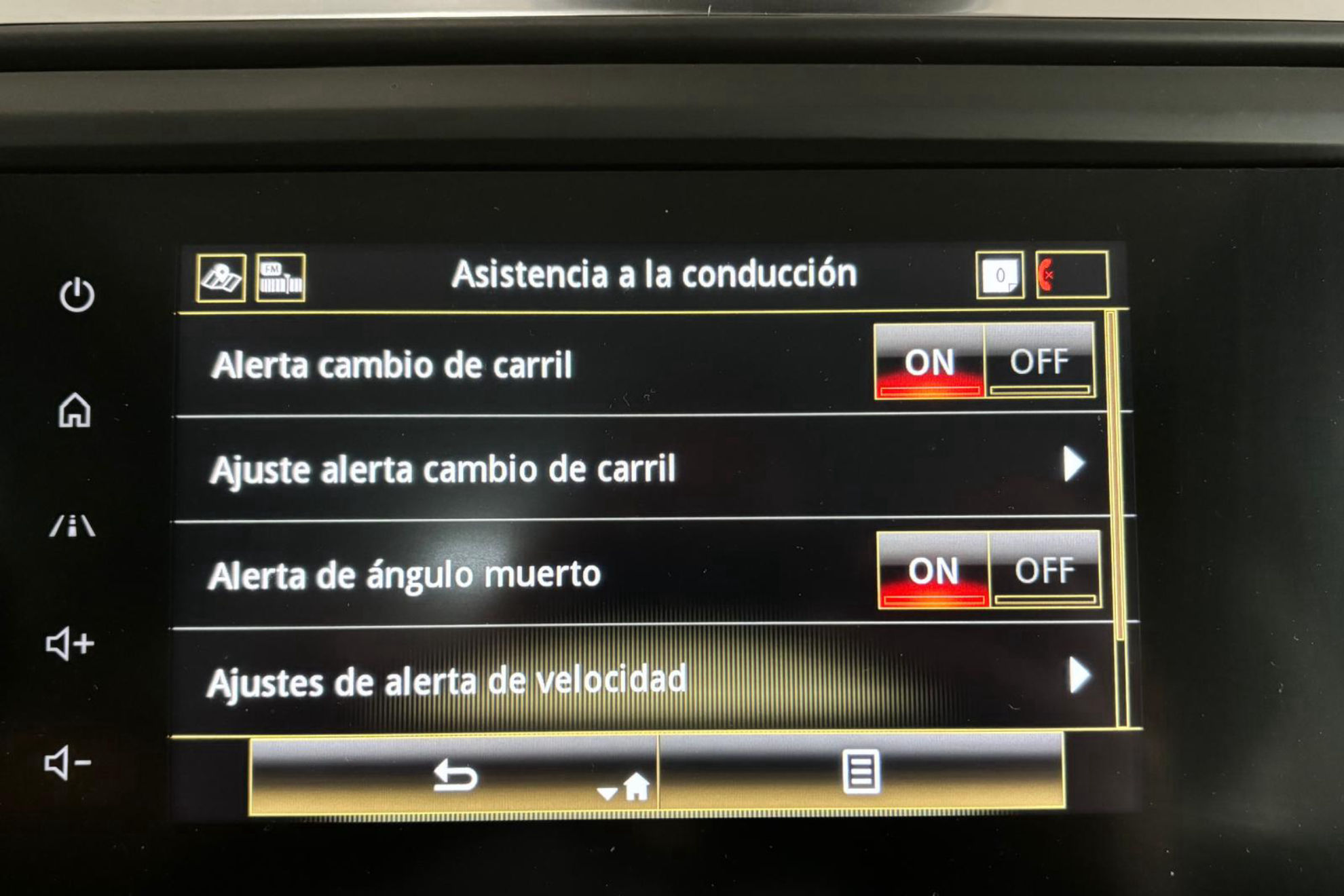 Renault Kadjar Zen GPF TCe EDC - foto 27