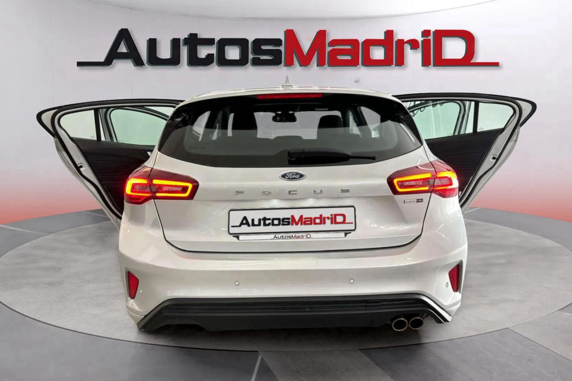 Ford Focus 1.0 EcoBoost MHEV ST-Line - foto 5