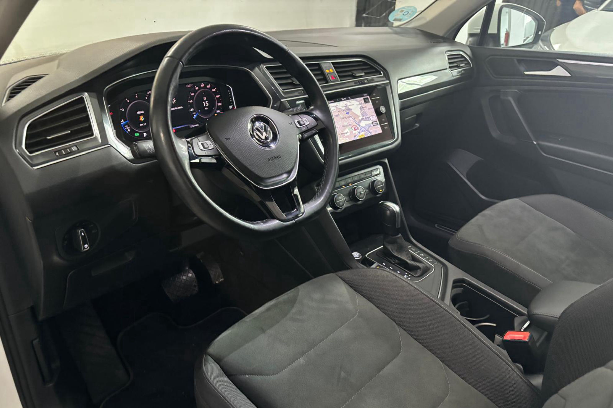 Volkswagen Tiguan Allspace Sport 1.5 TSI DSG - foto 14