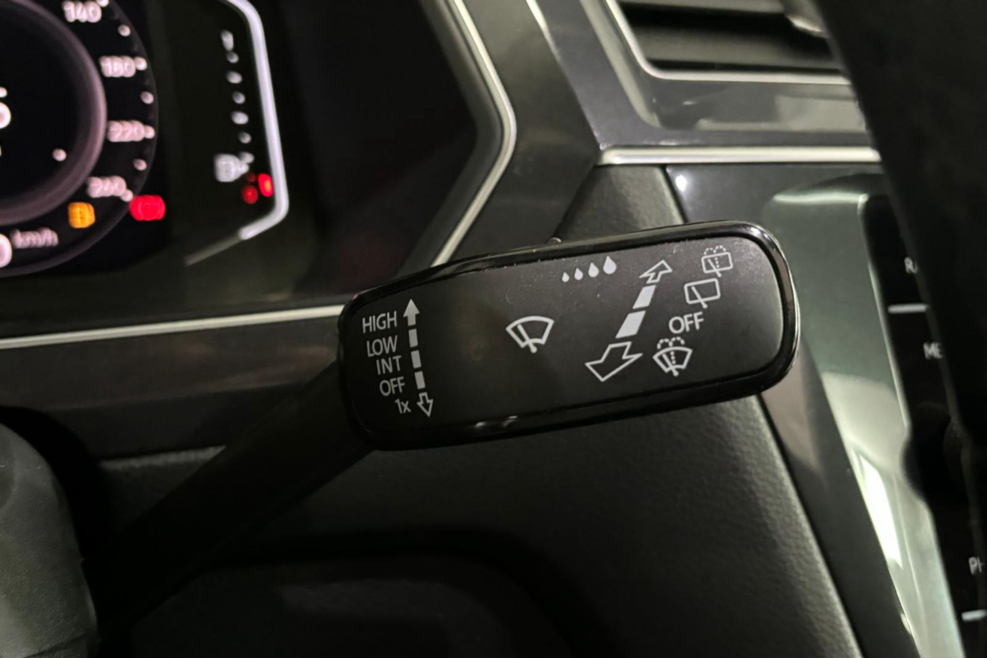 Volkswagen Tiguan Allspace Sport 1.5 TSI DSG - foto 25