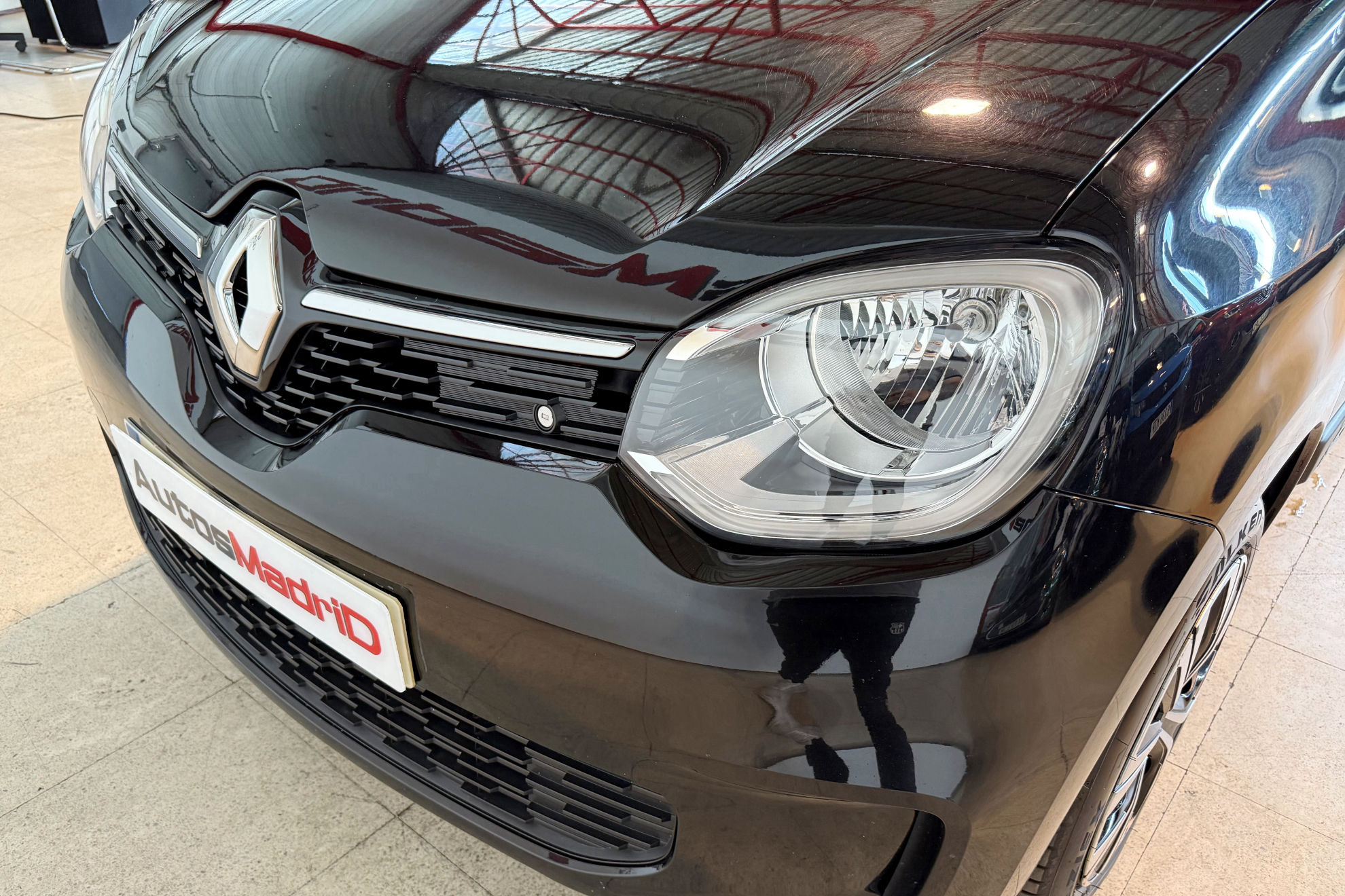 Renault Twingo Limited SCe - foto 8