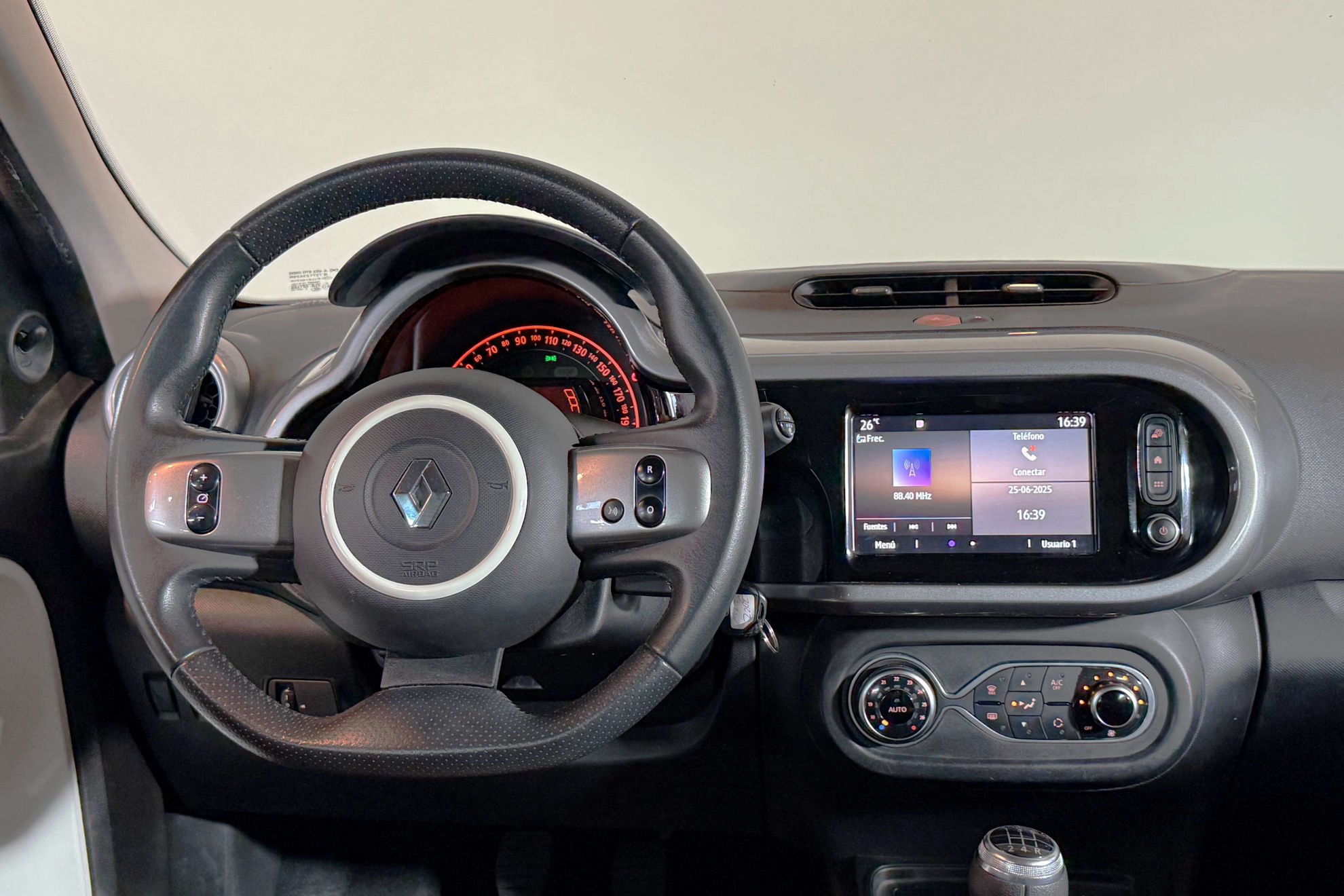 Renault Twingo Limited SCe - foto 15
