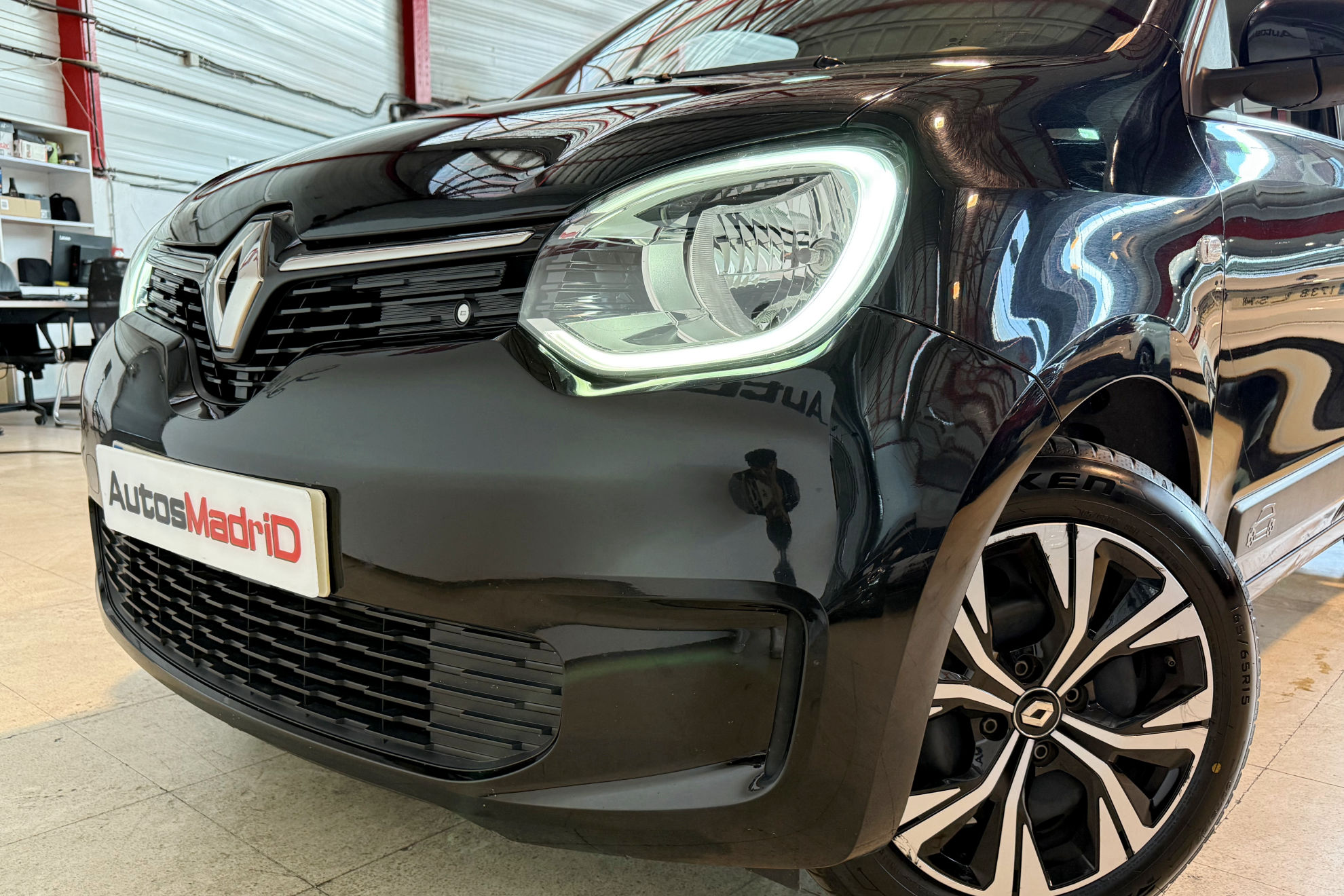 Renault Twingo Limited SCe - foto 9