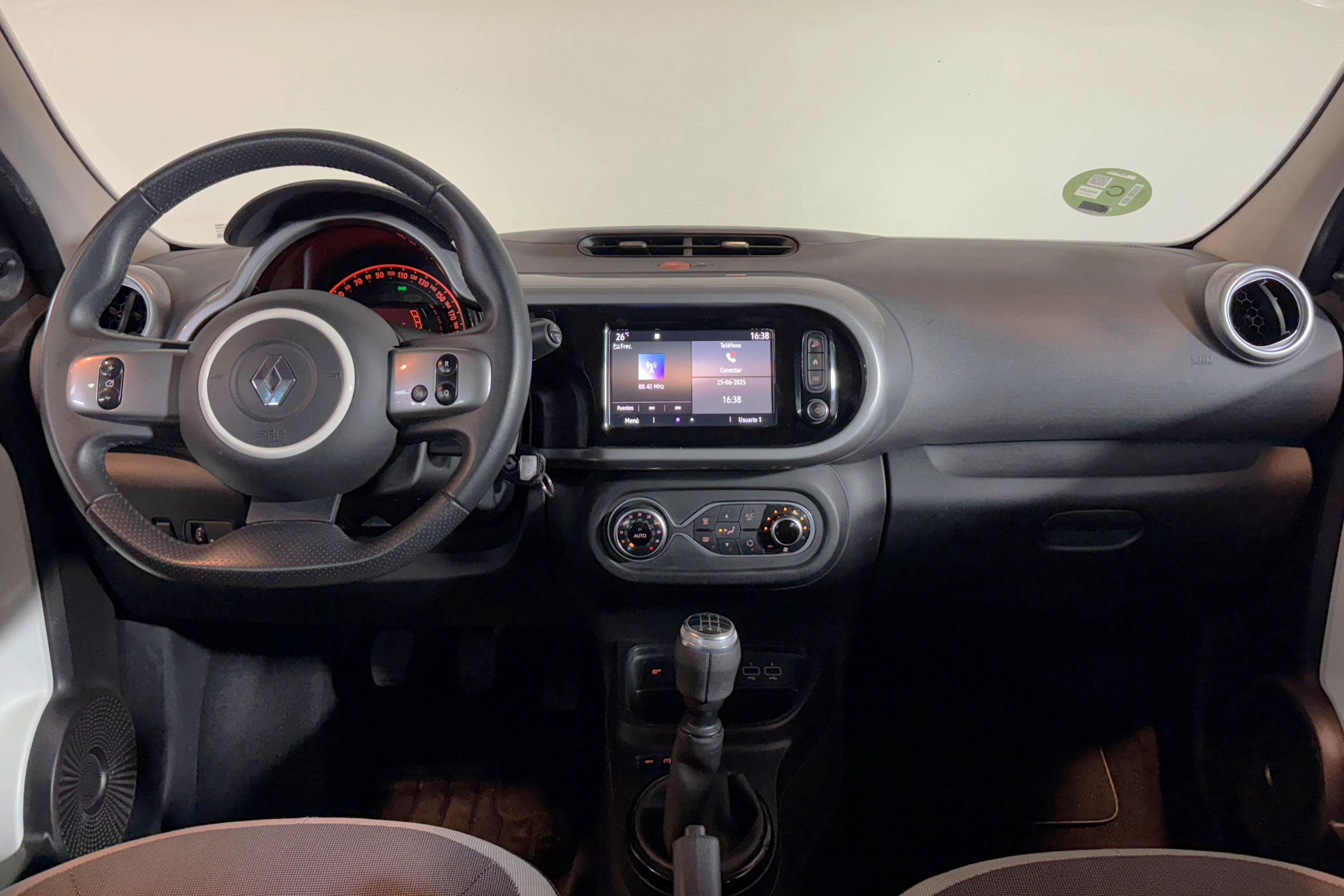 Renault Twingo Limited SCe - foto 14