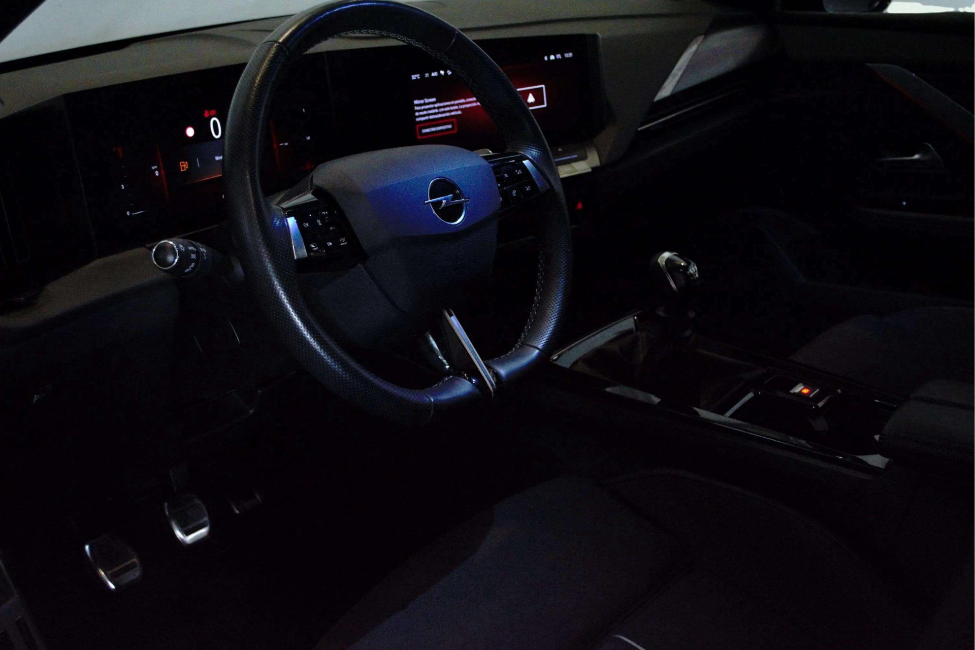Opel Astra 1.2T XHT GS-Line - foto 9