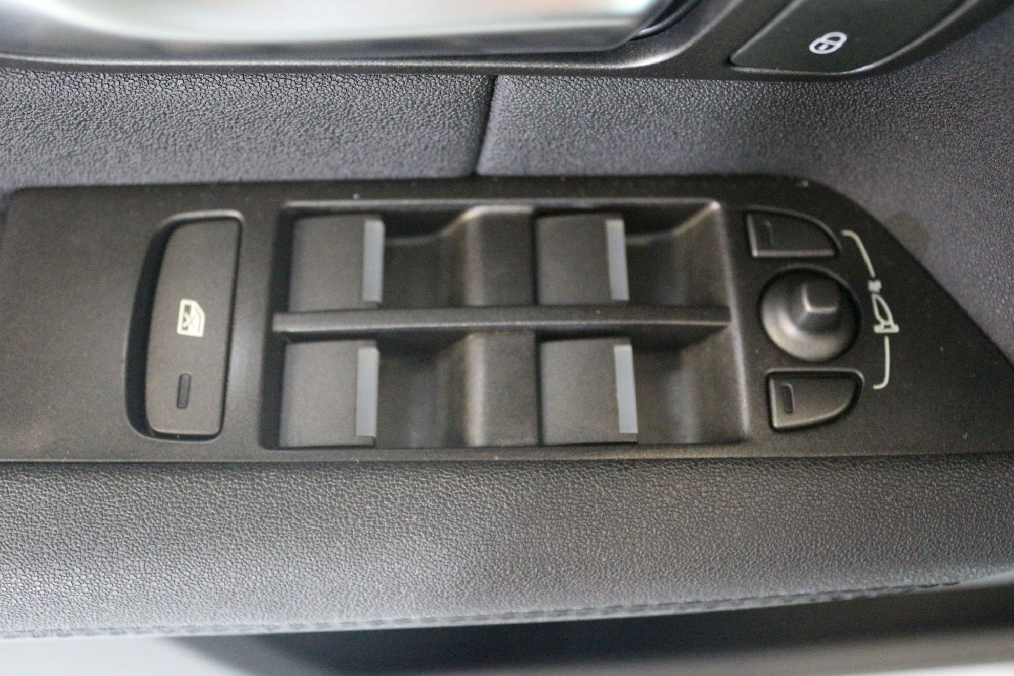 Land Rover Range Rover Evoque 2.0L TD4 Diesel 4x4 Pure - foto 9