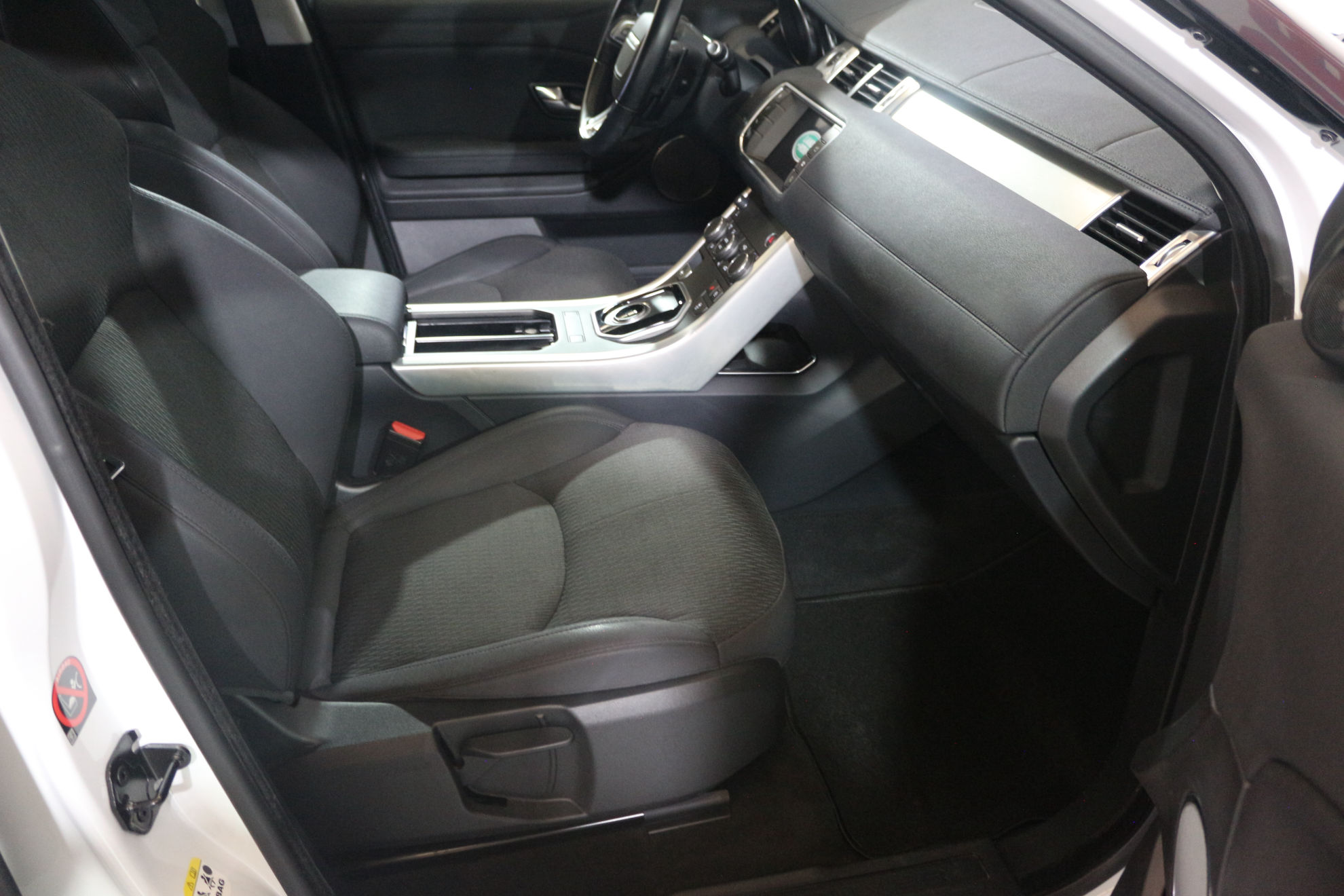 Land Rover Range Rover Evoque 2.0L TD4 Diesel 4x4 Pure - foto 15