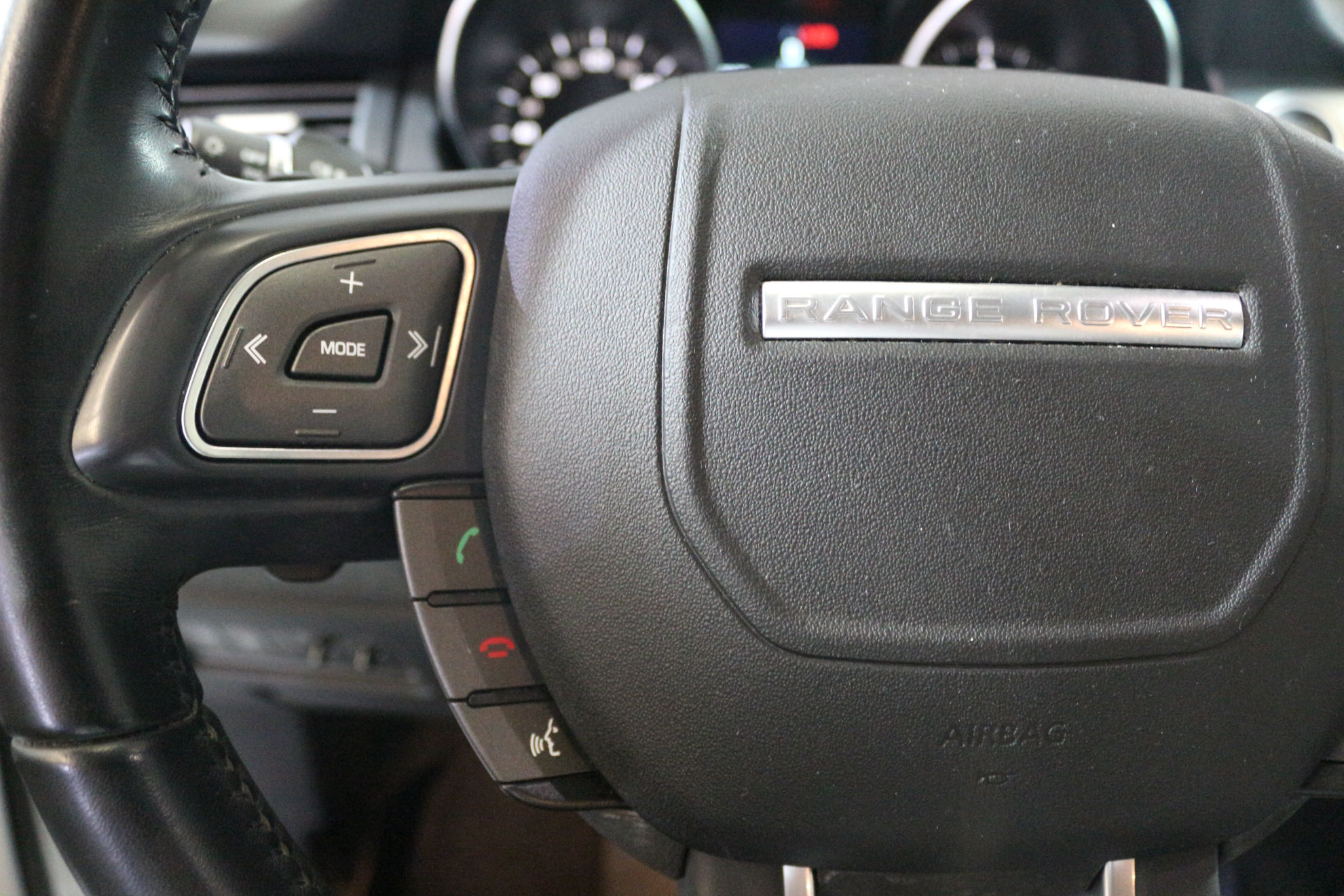 Land Rover Range Rover Evoque 2.0L TD4 Diesel 4x4 Pure - foto 18