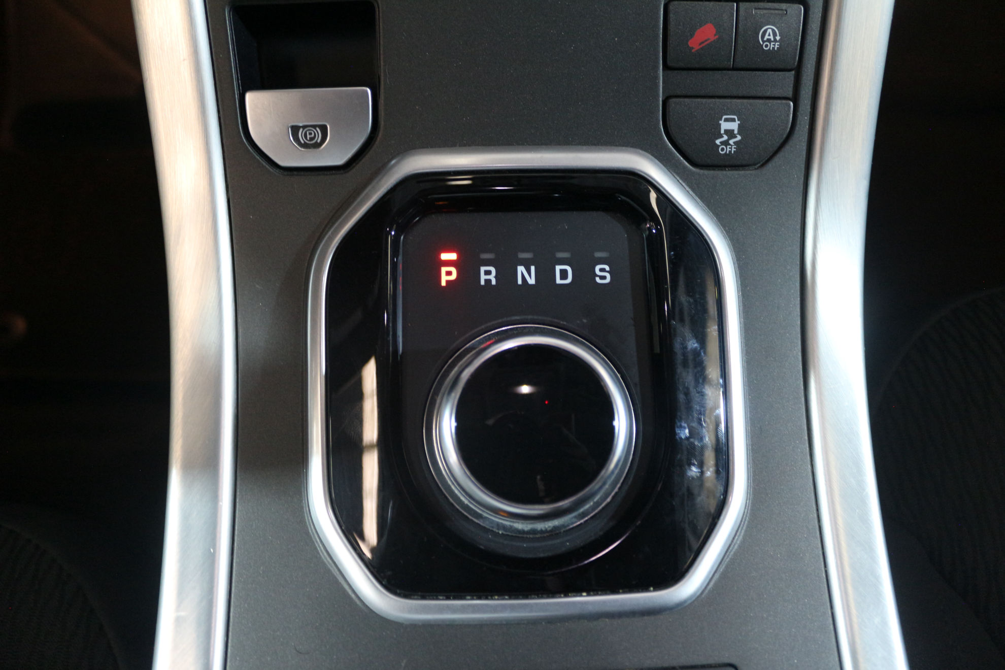 Land Rover Range Rover Evoque 2.0L TD4 Diesel 4x4 Pure - foto 28