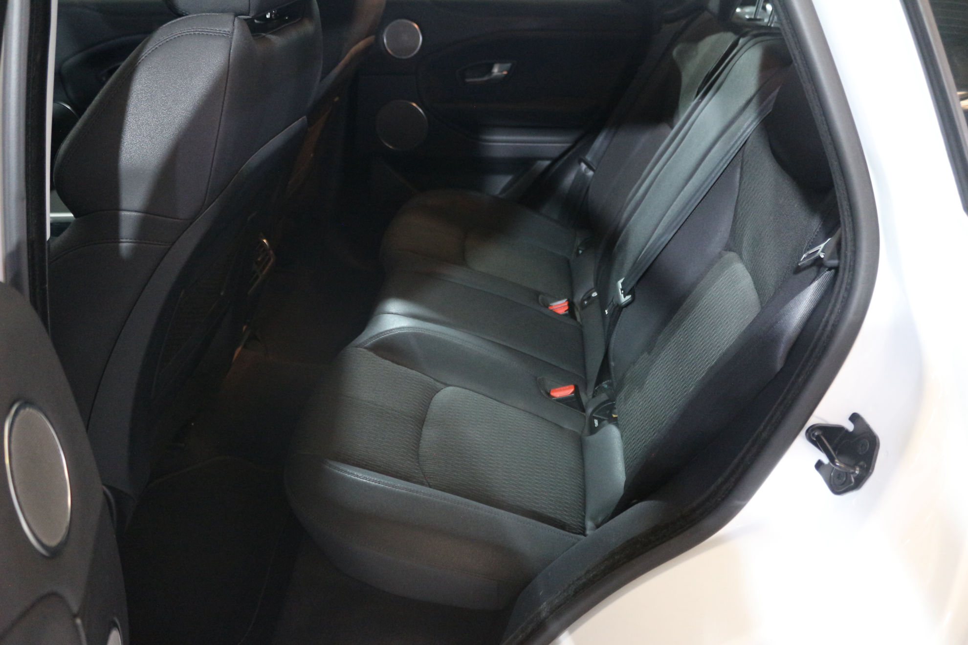 Land Rover Range Rover Evoque 2.0L TD4 Diesel 4x4 Pure - foto 13