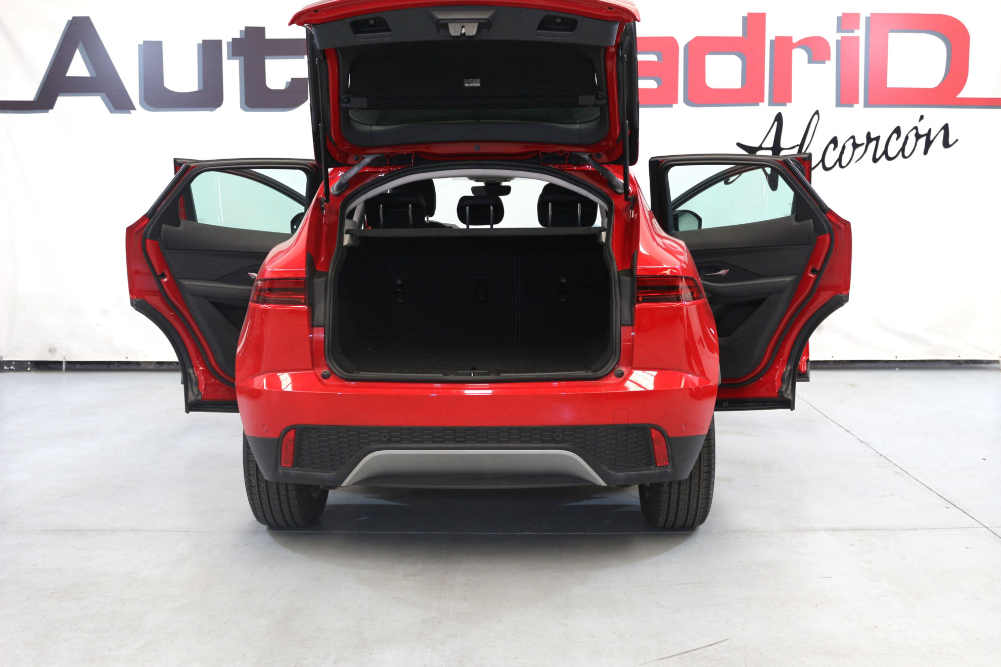 Jaguar E-Pace 2.0D S 4WD - foto 5