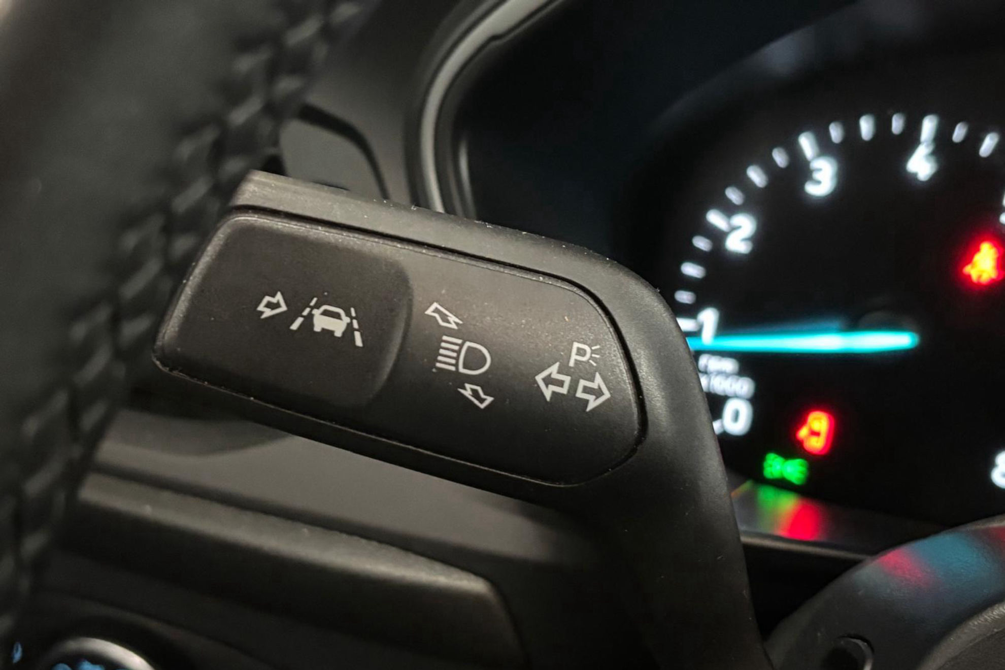 Ford Focus 1.0 EcoBoost MHEV Active - foto 19