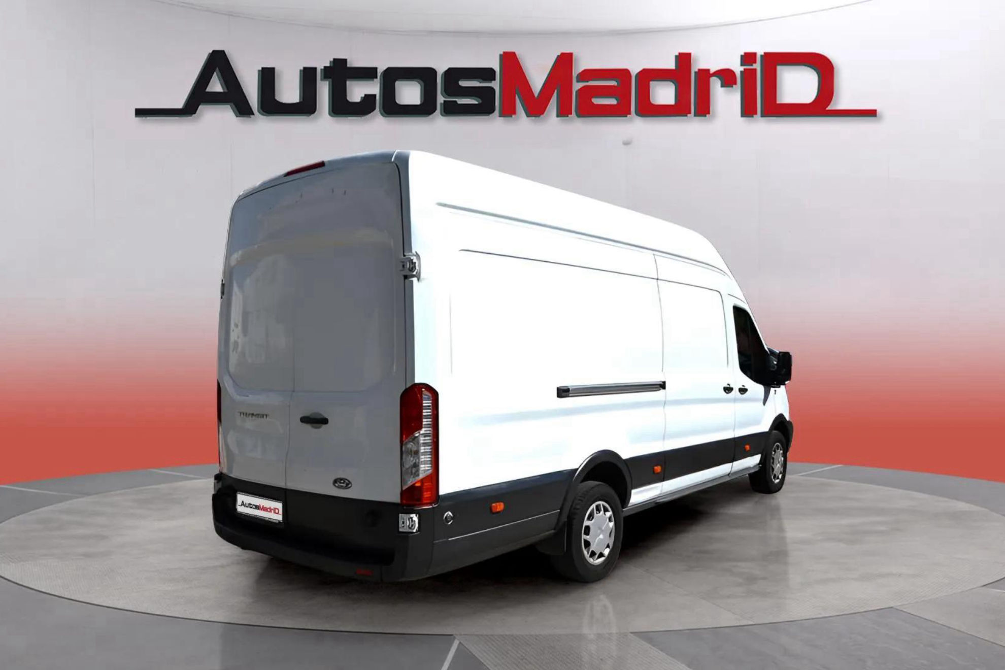 Ford Transit 350 L3 Ambiente Propulsión Trasera - foto 3
