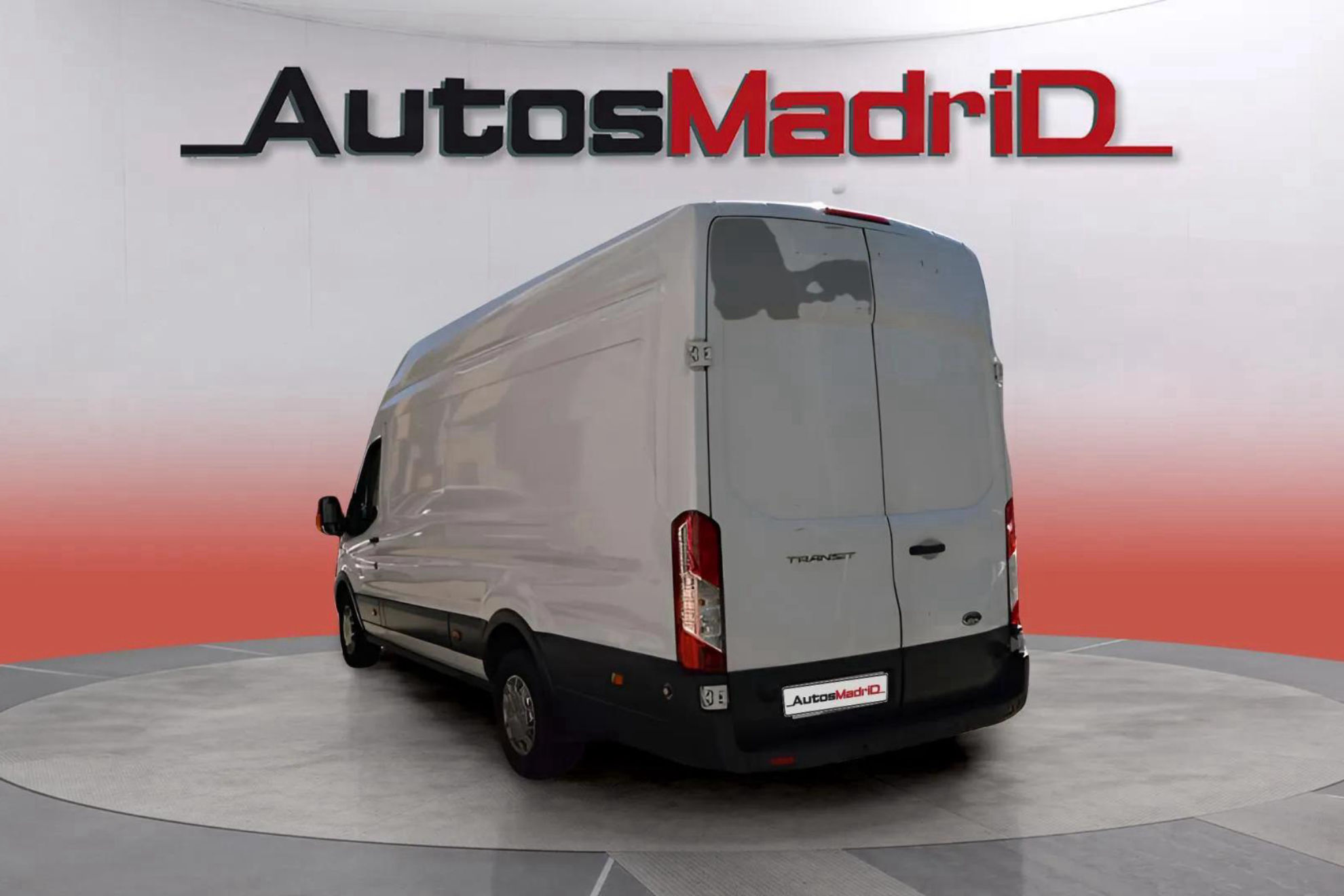 Ford Transit 350 L3 Ambiente Propulsión Trasera - foto 7