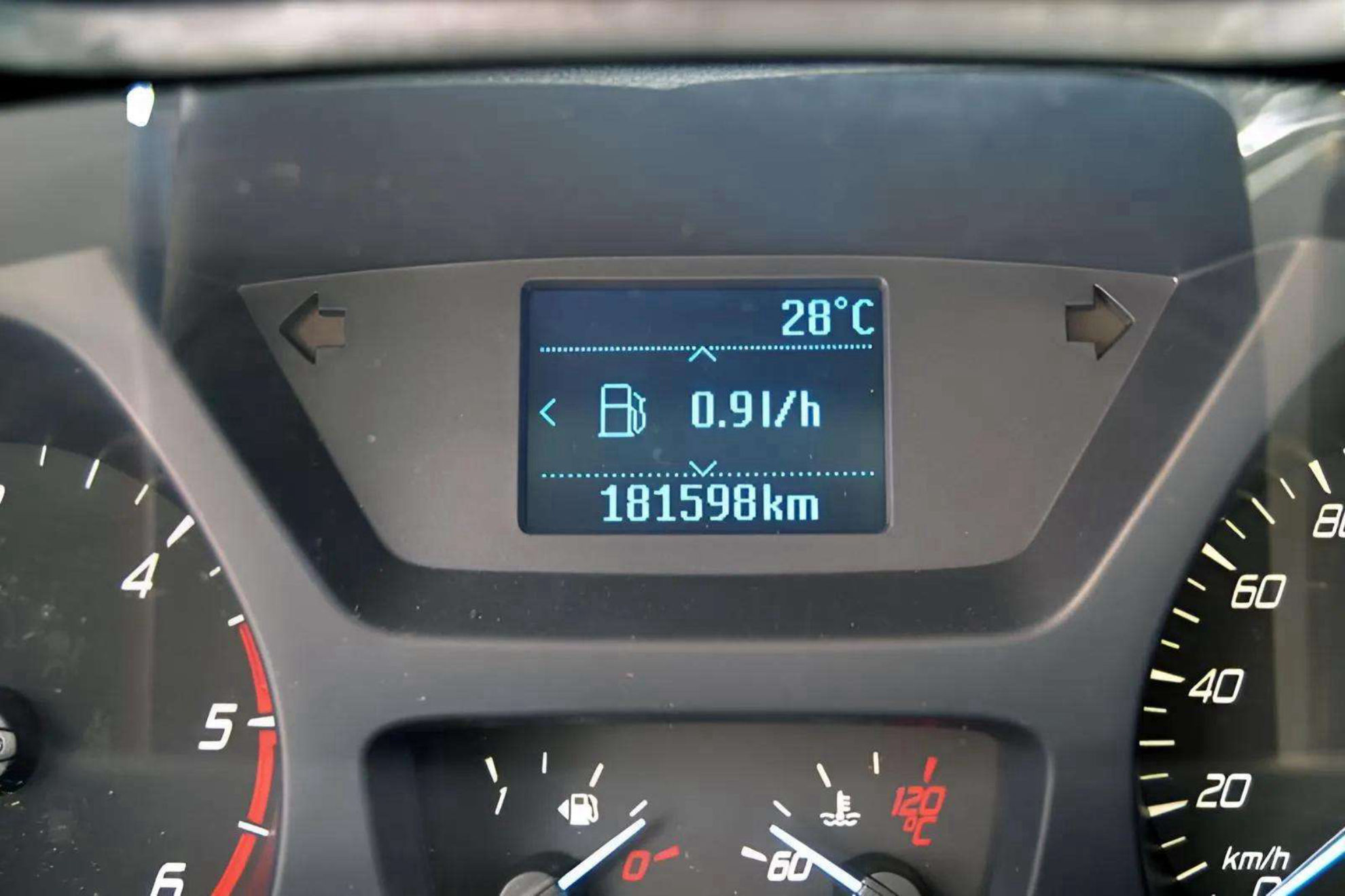 Ford Transit 350 L3 Ambiente Propulsión Trasera - foto 20