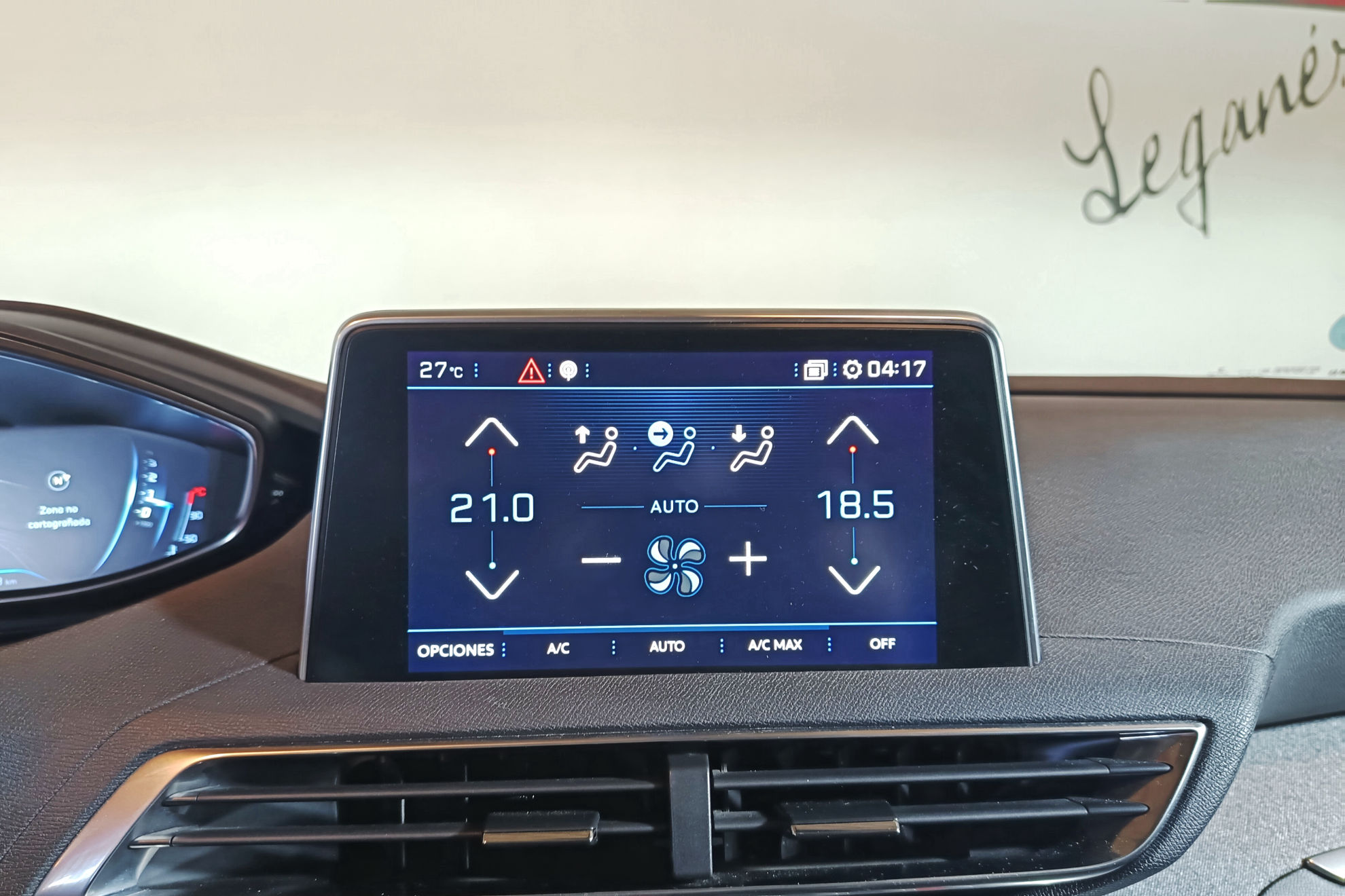 Peugeot 3008 1.5 BlueHDi Allure - foto 25