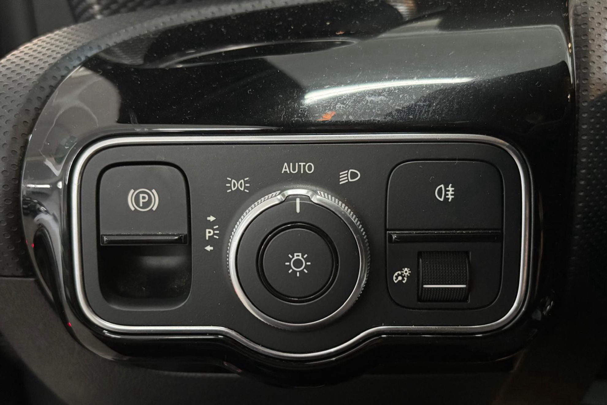 Mercedes-Benz CLA 200 D DCT - foto 16