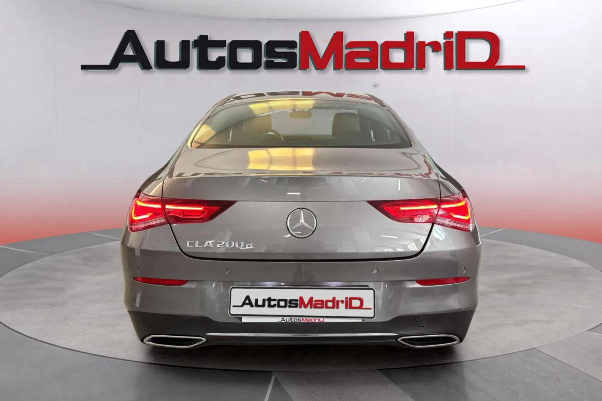 Mercedes-Benz CLA 200 D DCT - foto 4