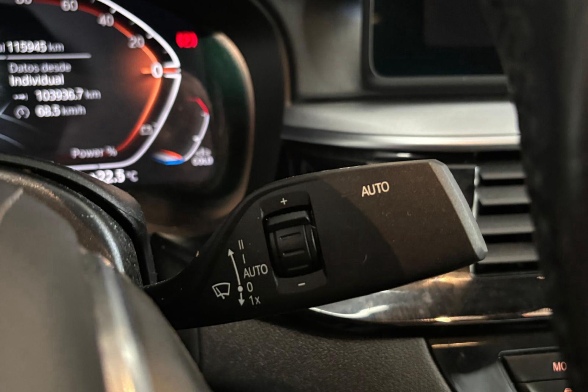 BMW Serie 5 520dA - foto 22