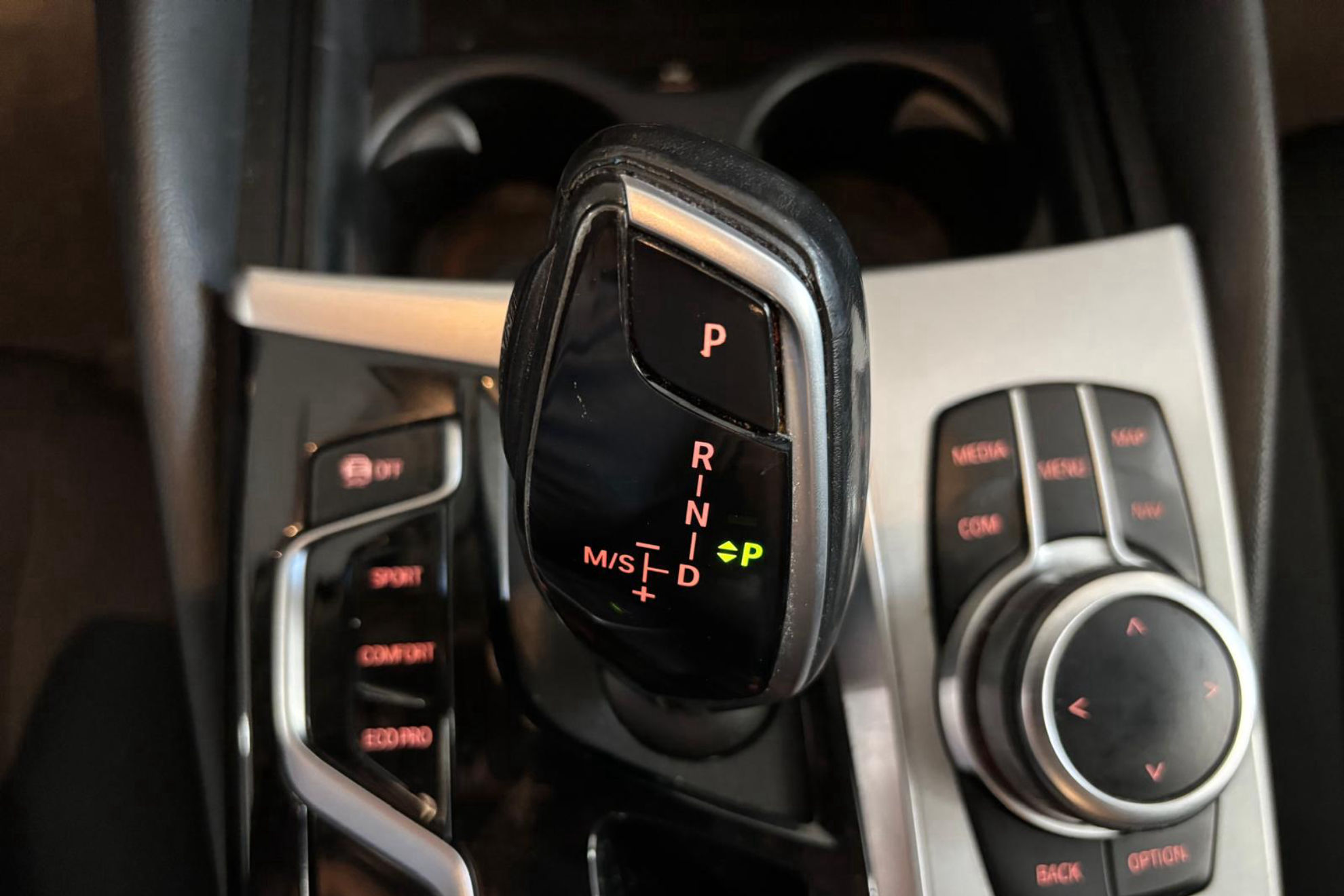 BMW Serie 5 520dA - foto 33