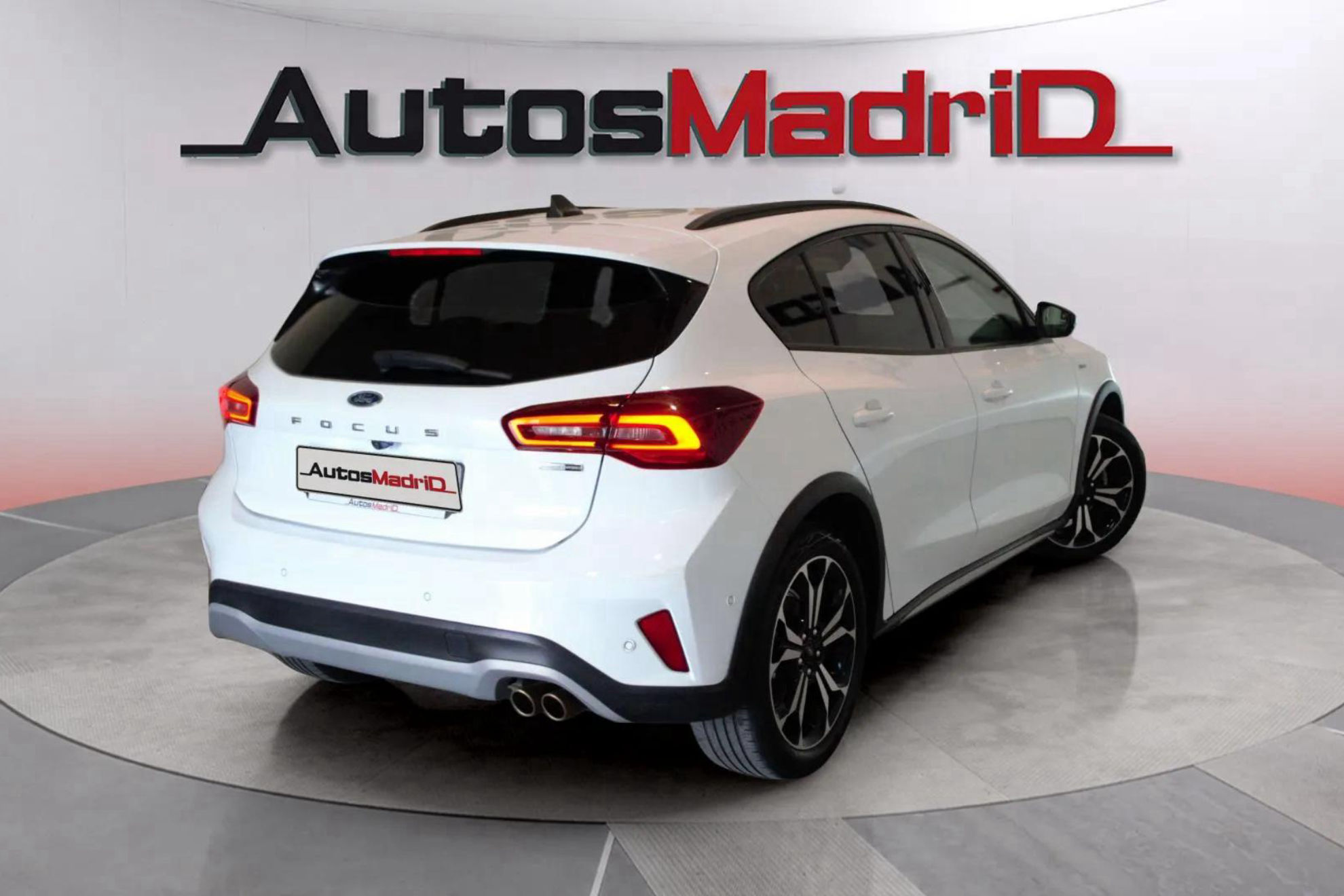 Ford Focus 1.0 EcoBoost MHEV Active - foto 3