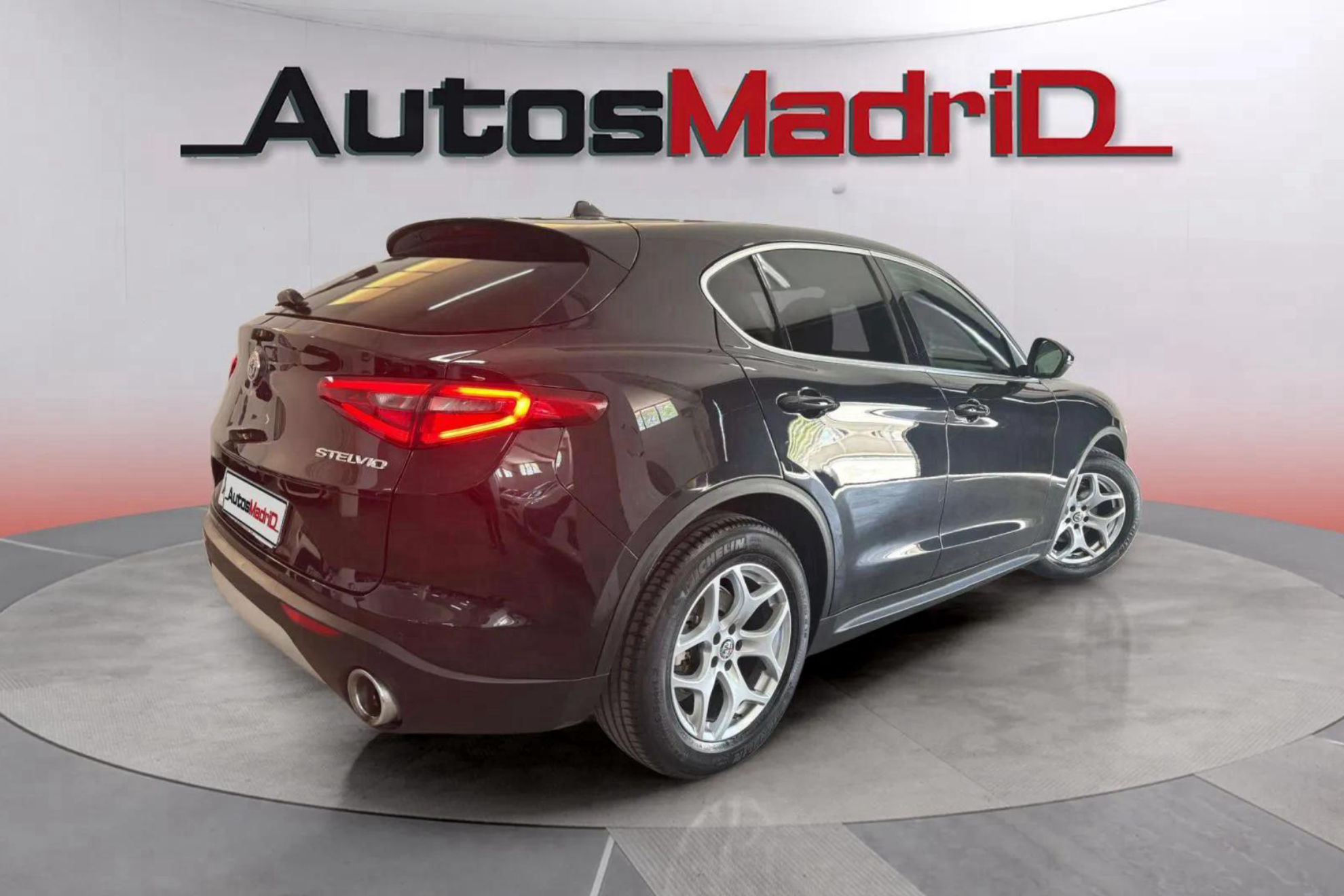 Alfa Romeo Stelvio 2.2 Diésel Executive RWD - foto 3