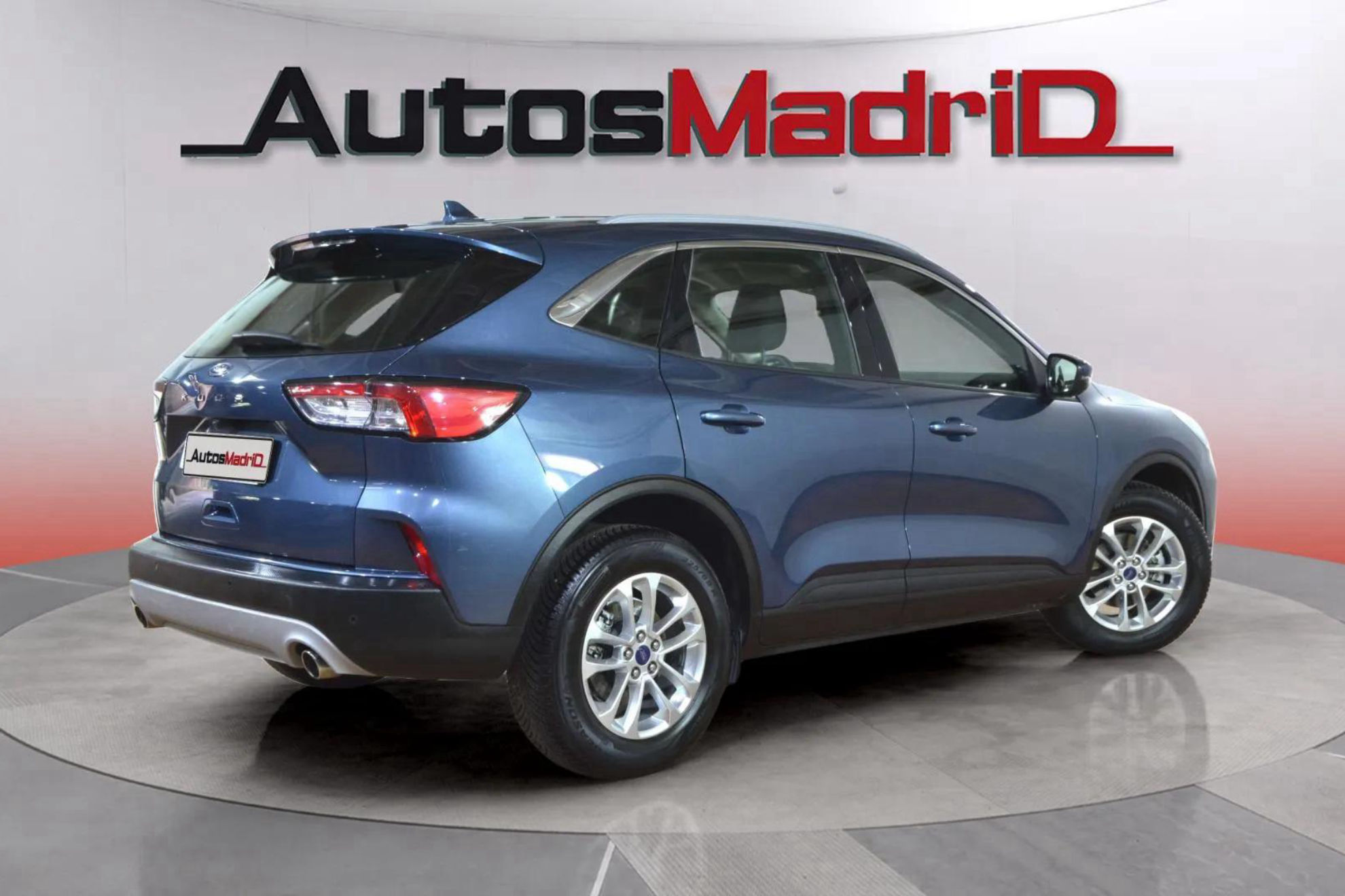 Ford Kuga Titanium 1.5 EcoBlue - foto 3