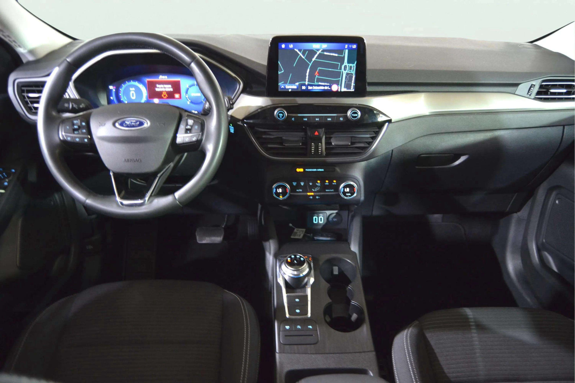 Ford Kuga Titanium 1.5 EcoBlue - foto 10