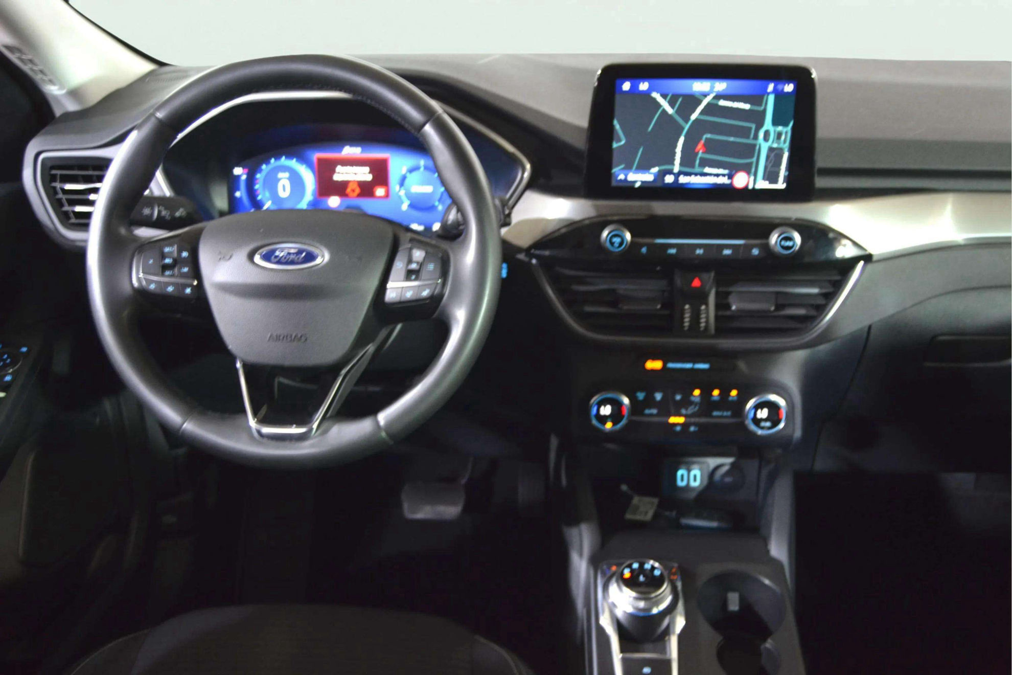 Ford Kuga Titanium 1.5 EcoBlue - foto 11