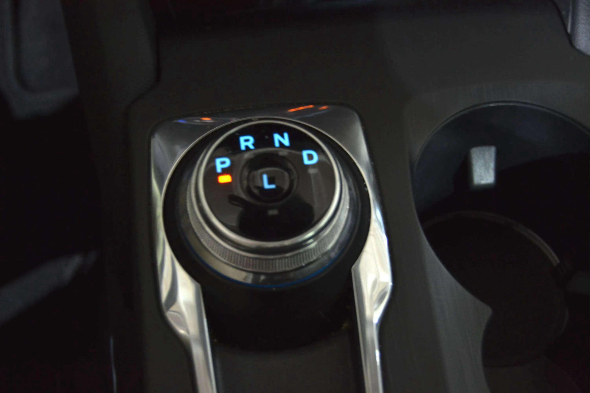 Ford Kuga Titanium 1.5 EcoBlue - foto 23
