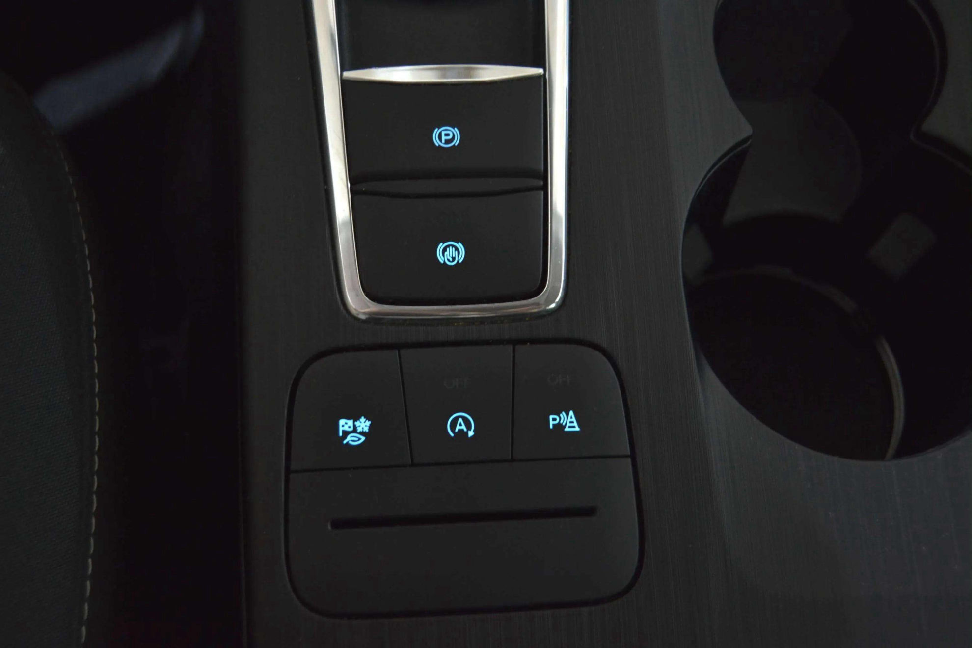 Ford Kuga Titanium 1.5 EcoBlue - foto 24