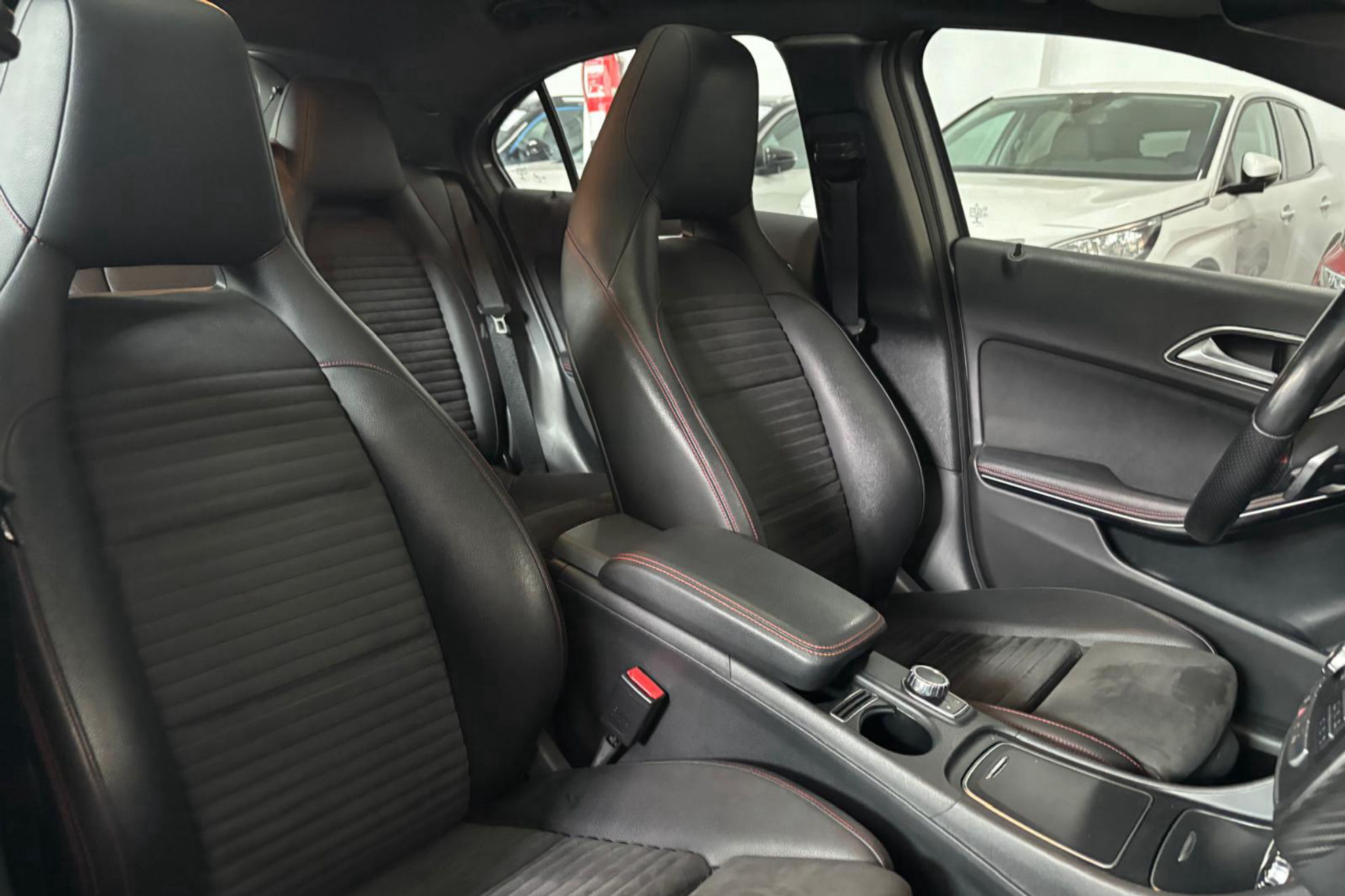 Mercedes-Benz Clase A A 180 d - foto 10