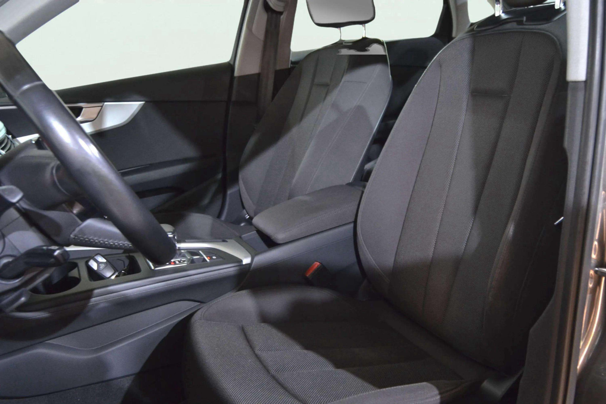 Audi A4 Advanced 35 TDI S tronic - foto 11