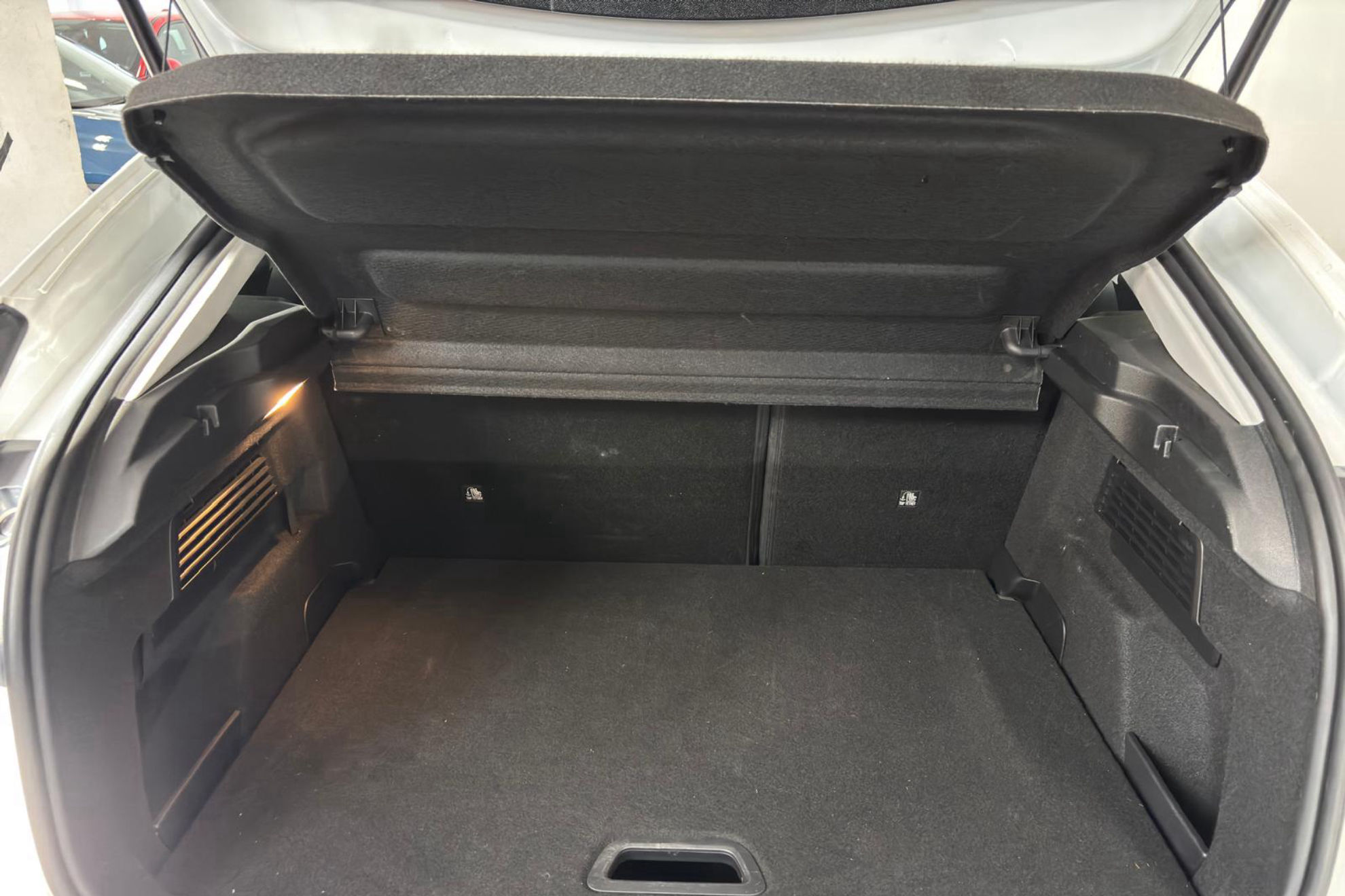 Citroën C4 BlueHDi 130 EAT8 Feel Pack - foto 10