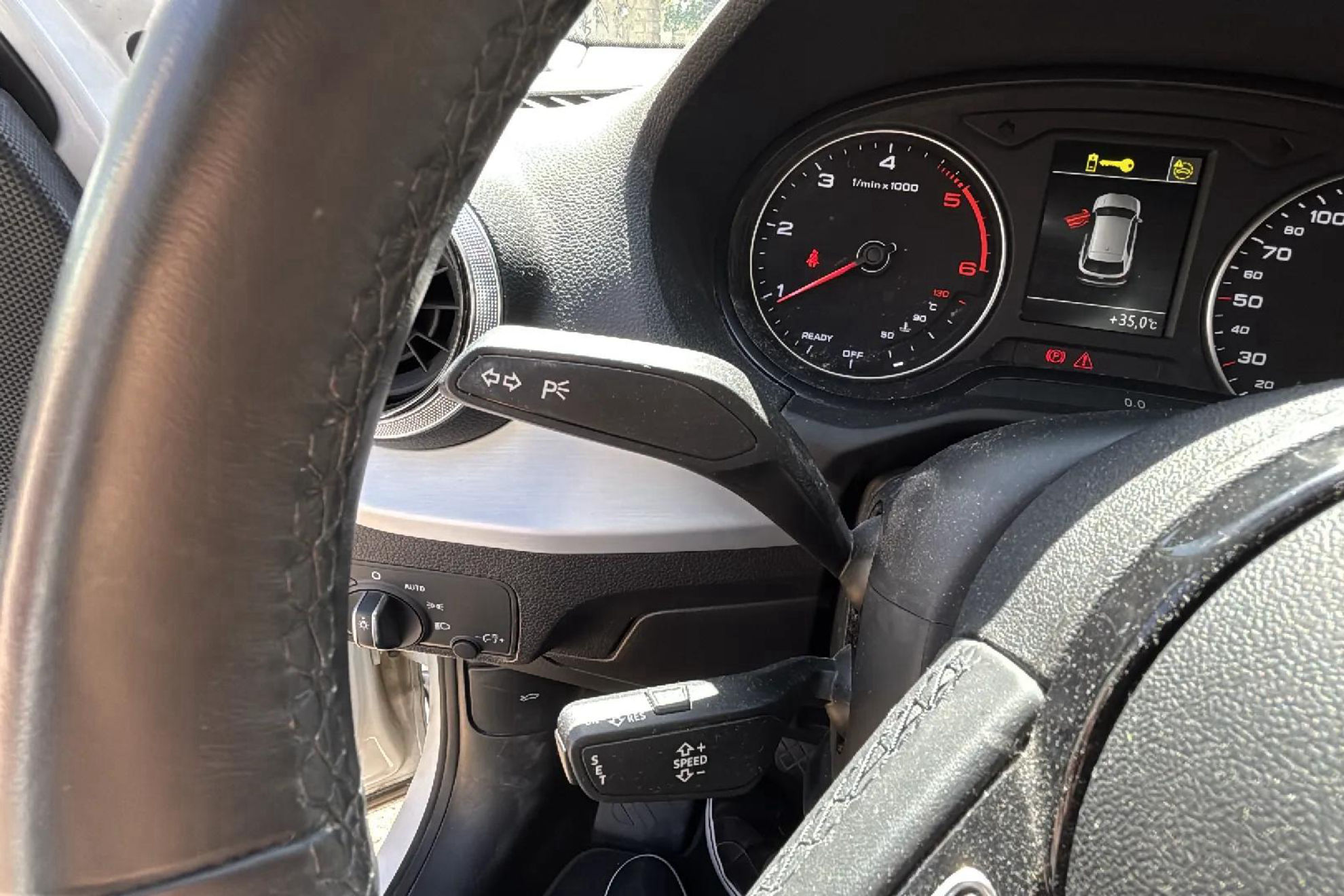 Audi Q2 S line 30 TDI - foto 19