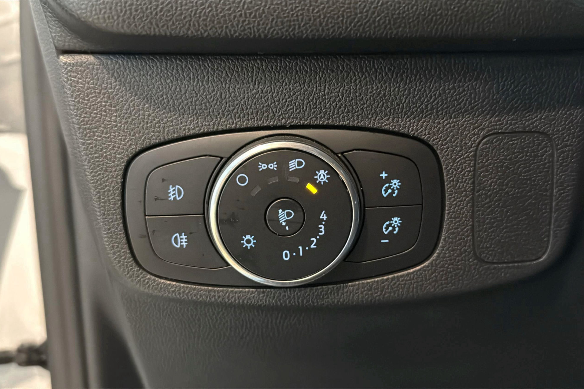 Ford Focus 1.0 EcoBoost MHEV Active SB - foto 15