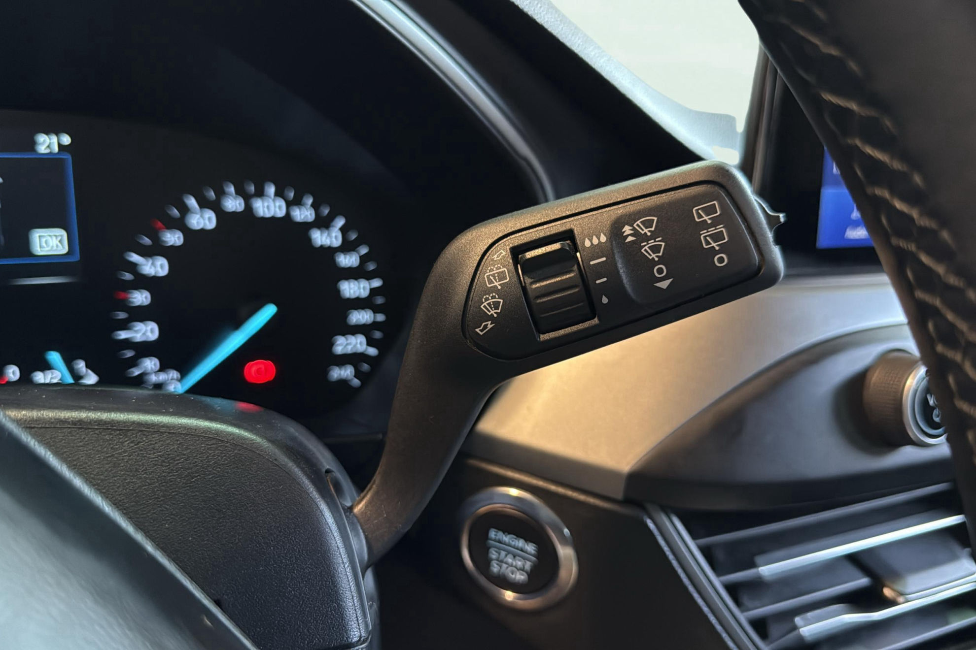 Ford Focus 1.0 EcoBoost MHEV Active SB - foto 20