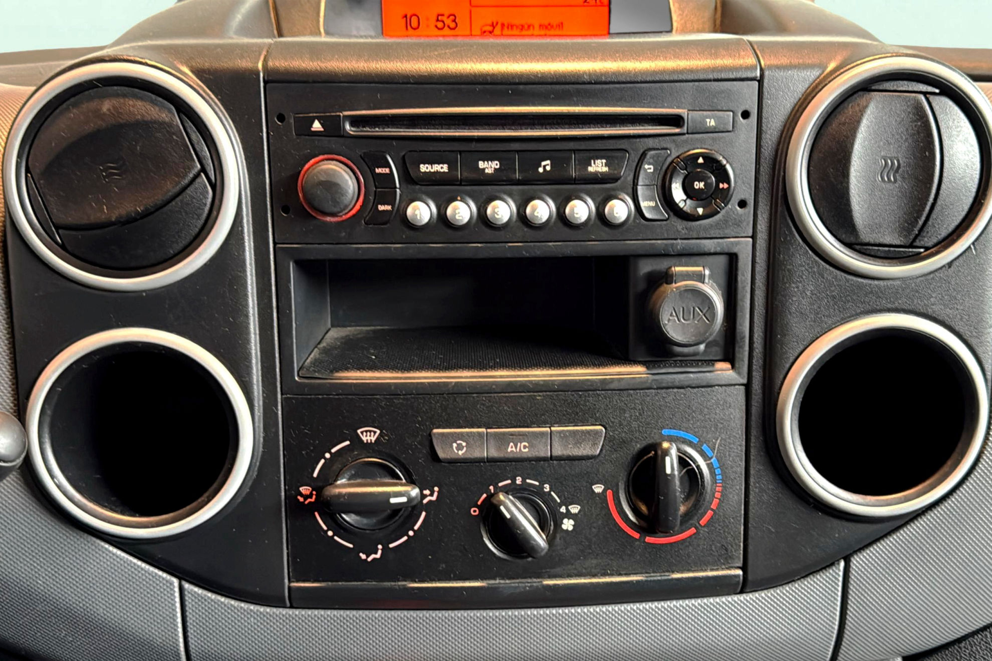Peugeot Partner Premium Standard 600kg BlueHDi - foto 19