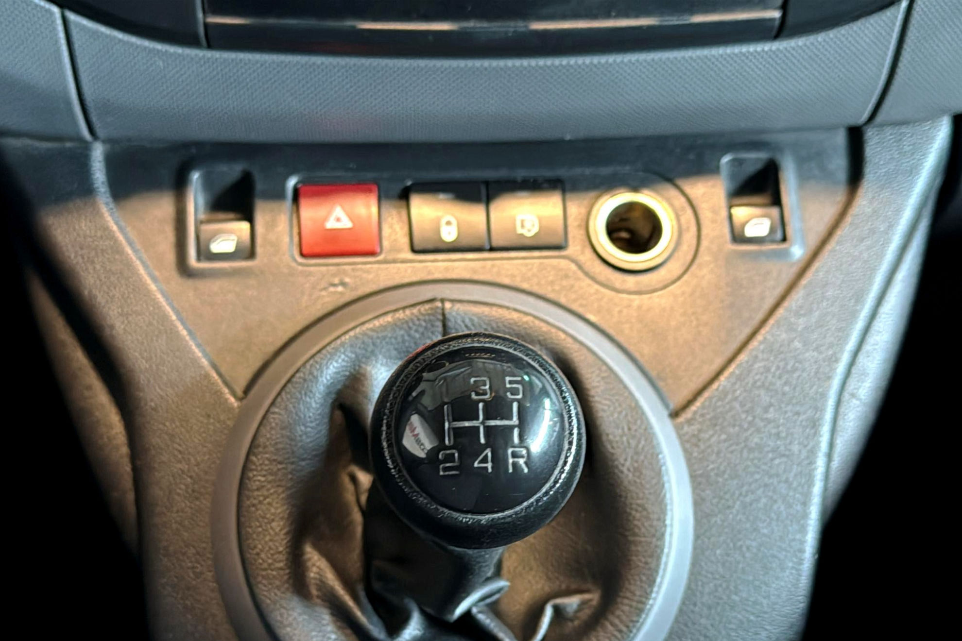 Peugeot Partner Premium Standard 600kg BlueHDi - foto 20