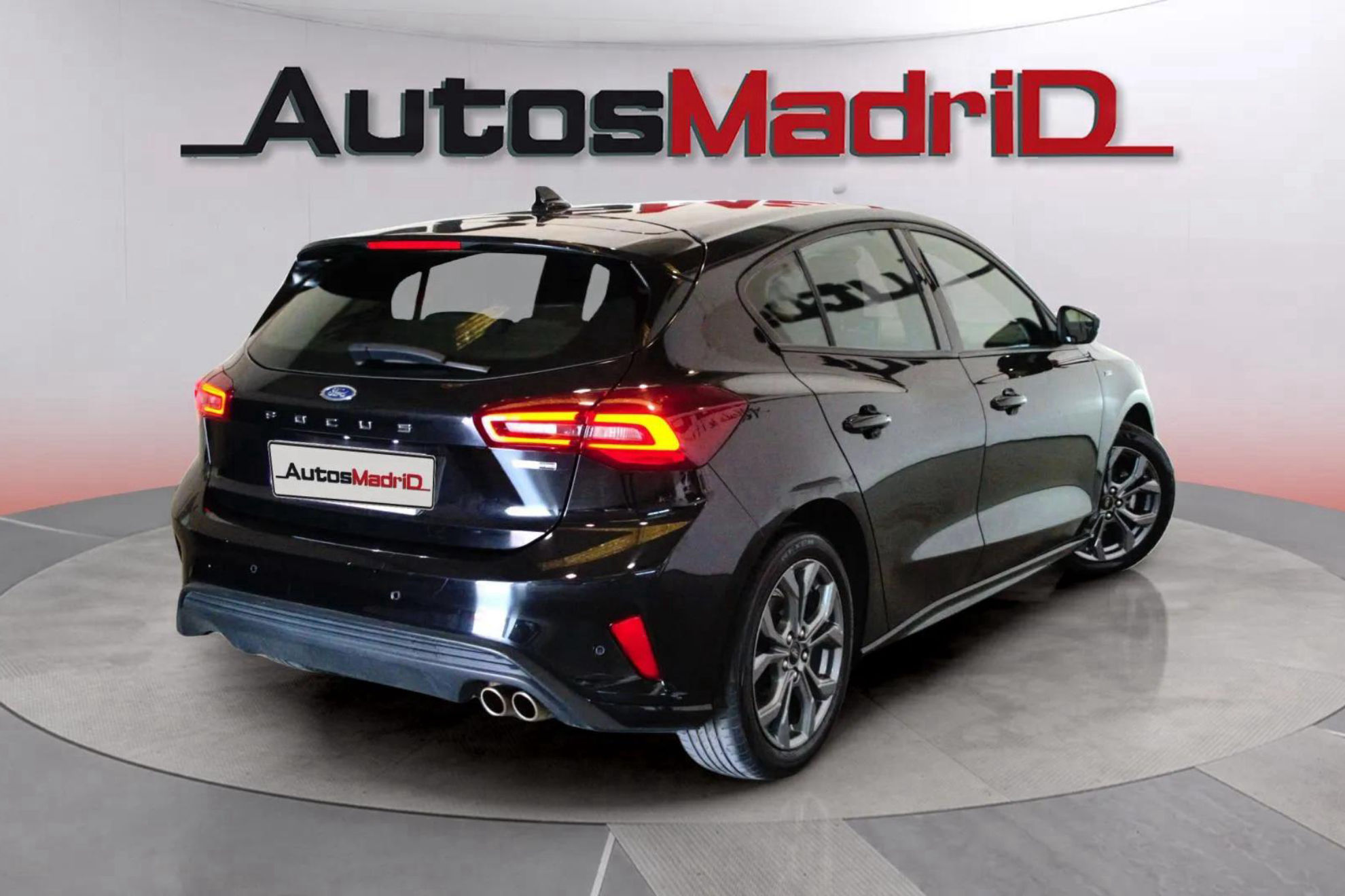 Ford Focus 1.0 EcoBoost MHEV ST-Line - foto 3