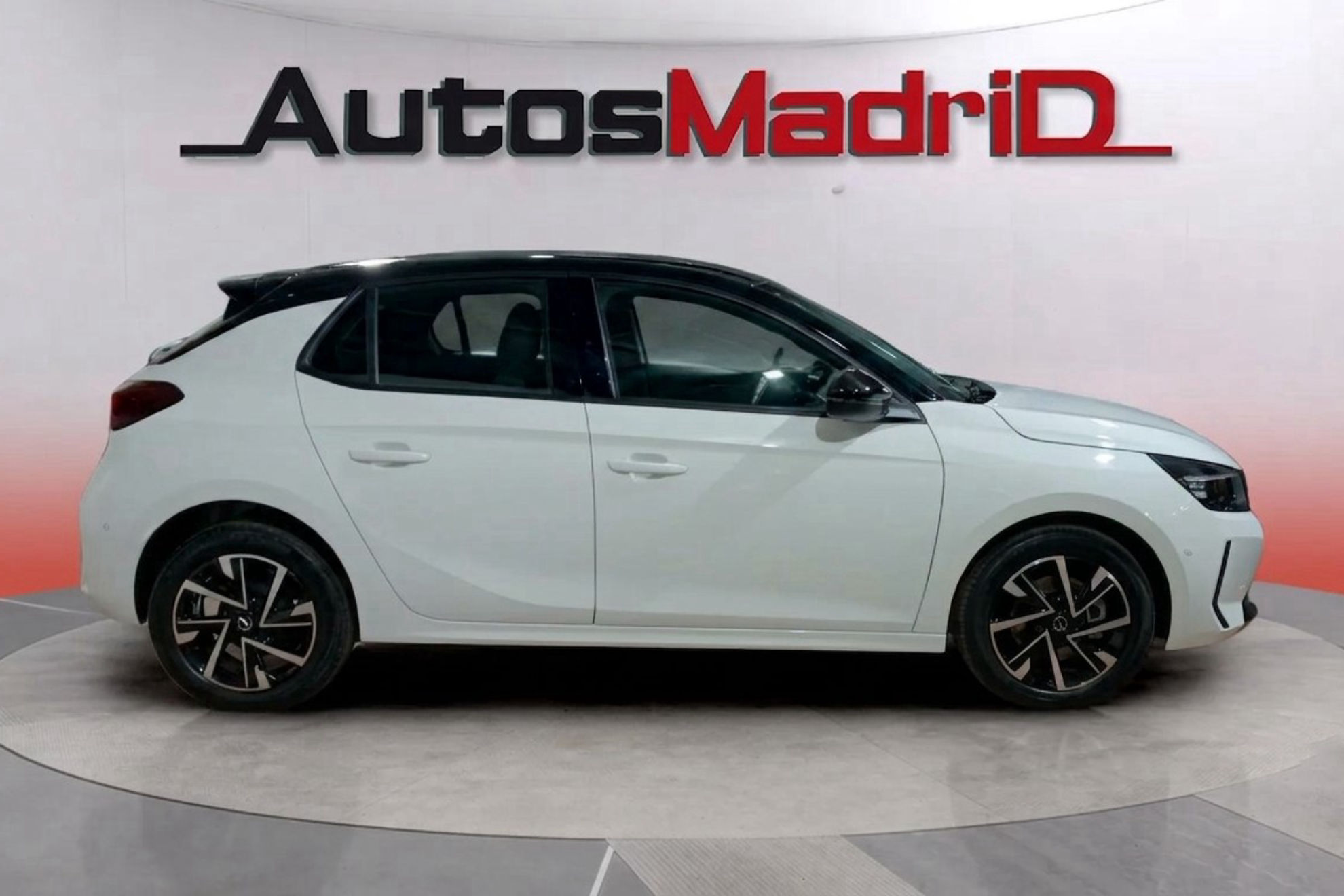 Opel Corsa 1.2T XHL GS - foto 9