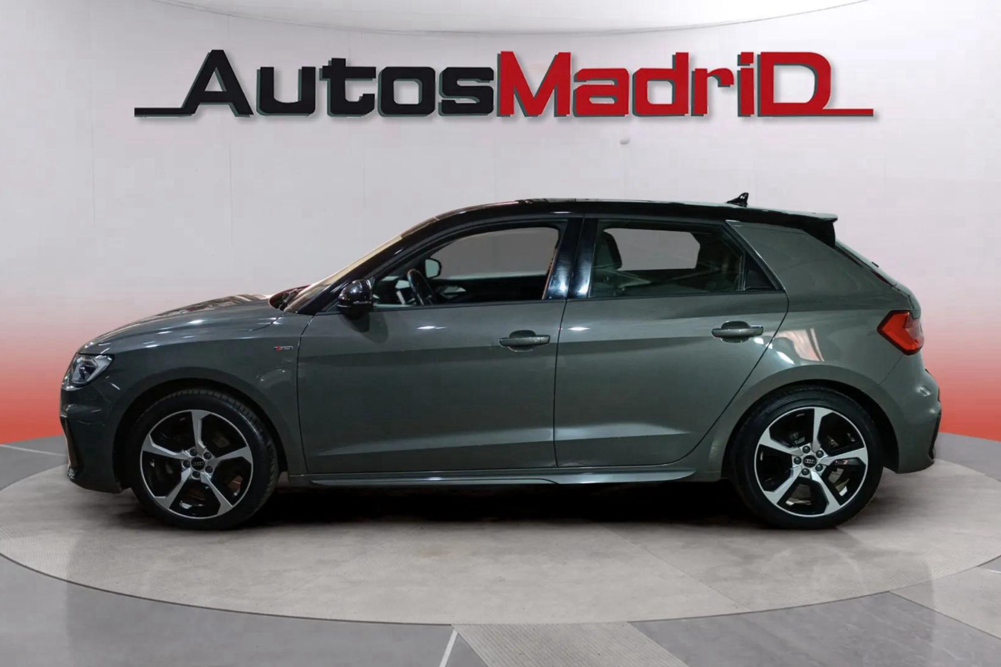Audi A1 Sportback S line 30 TFSI - foto 4