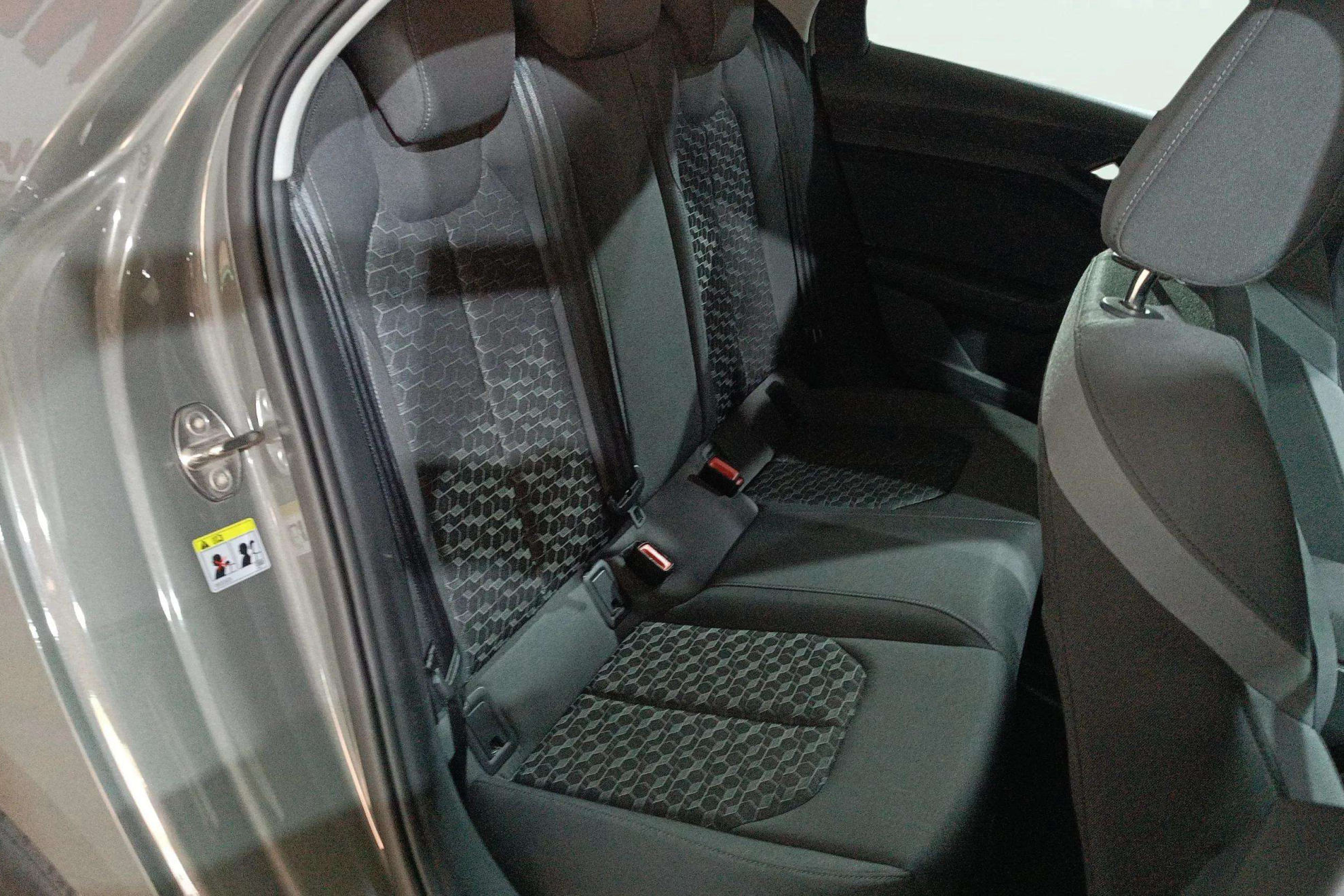 Audi A1 Sportback S line 30 TFSI - foto 15